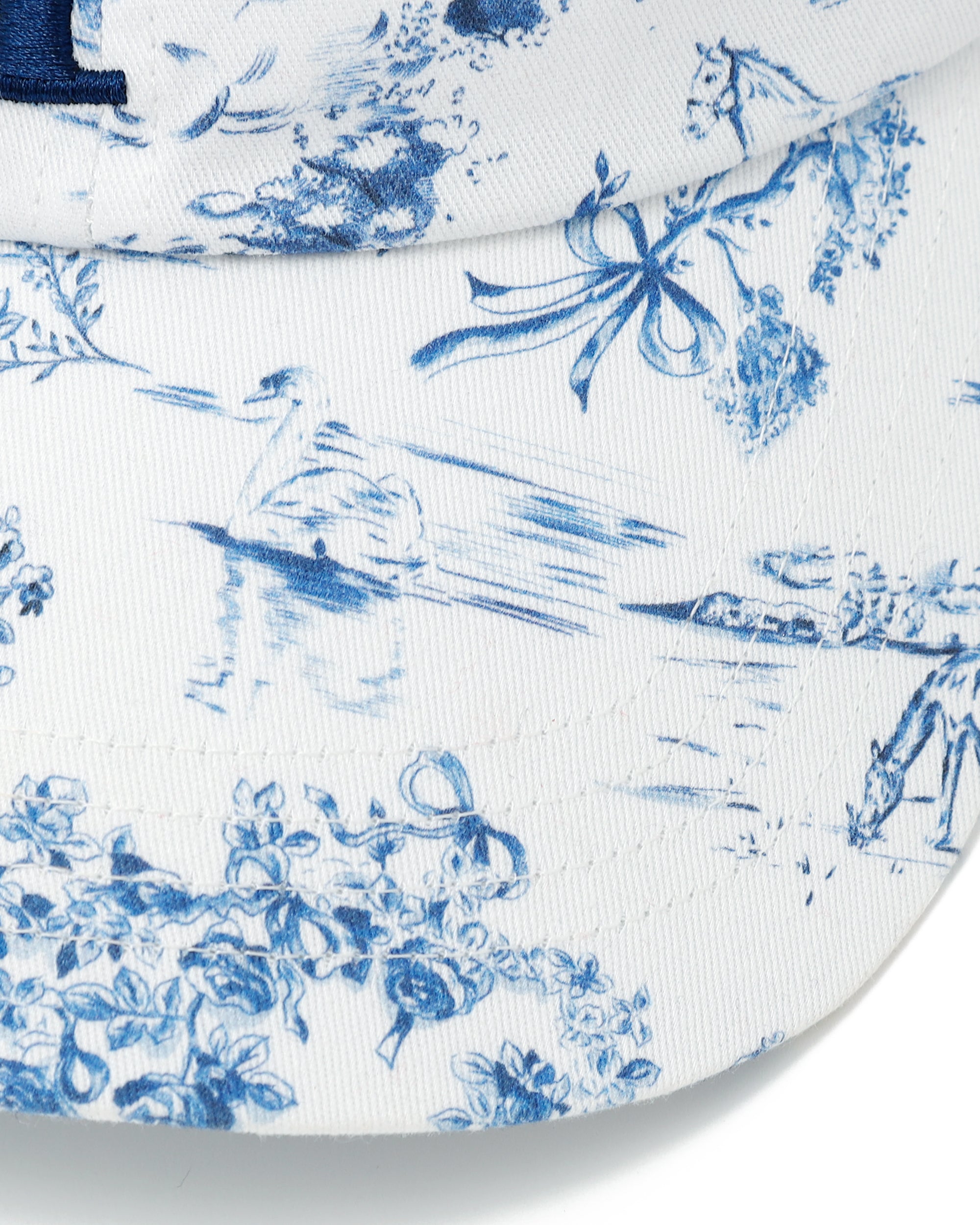 Toile de Jouy cap