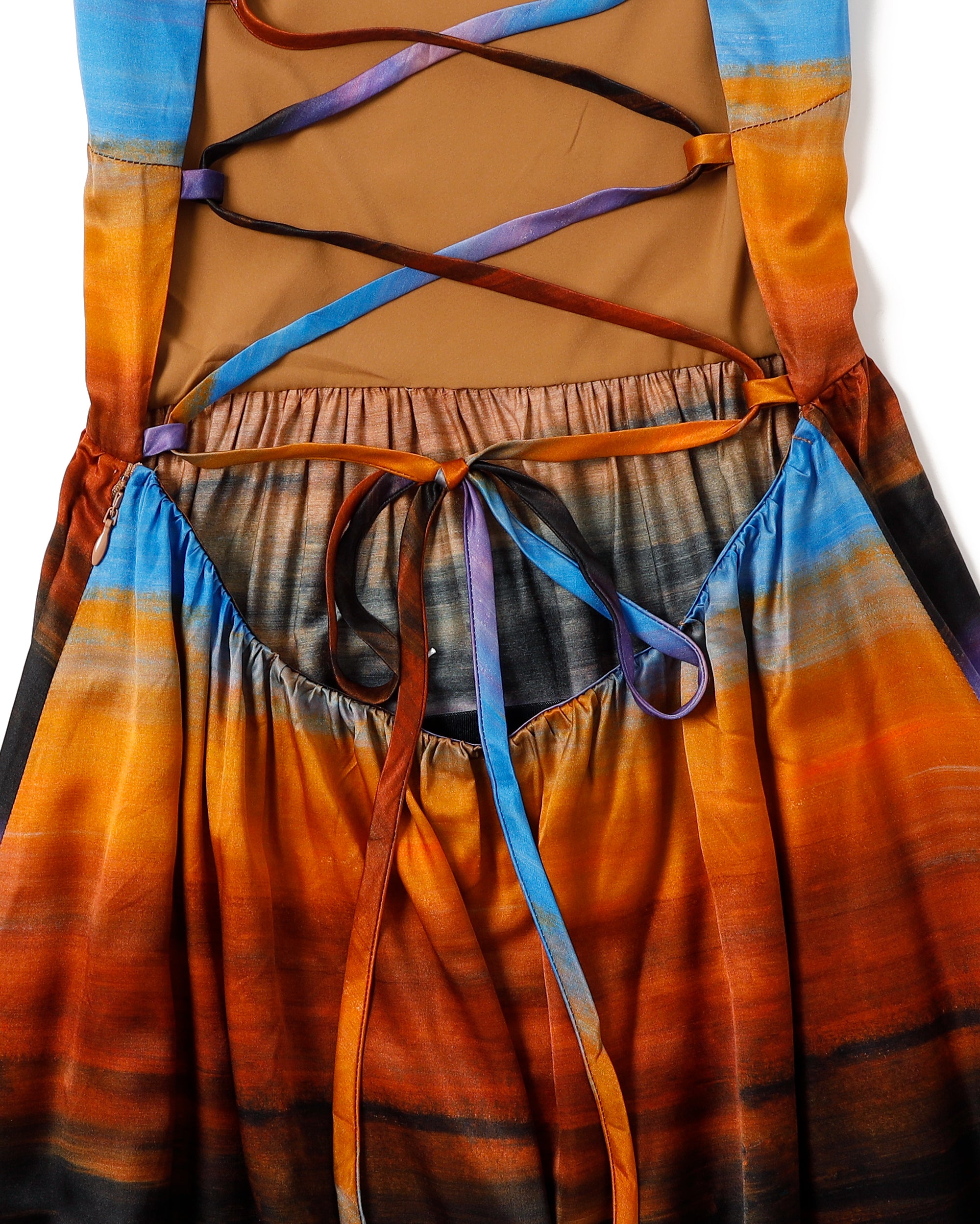 <b>HELMSTED</b><br>Camille Dress