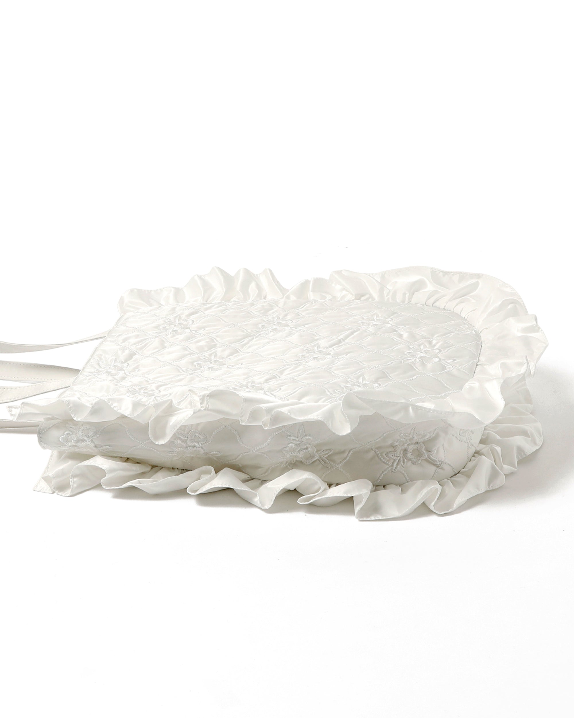 flower wave quilting tote (white)