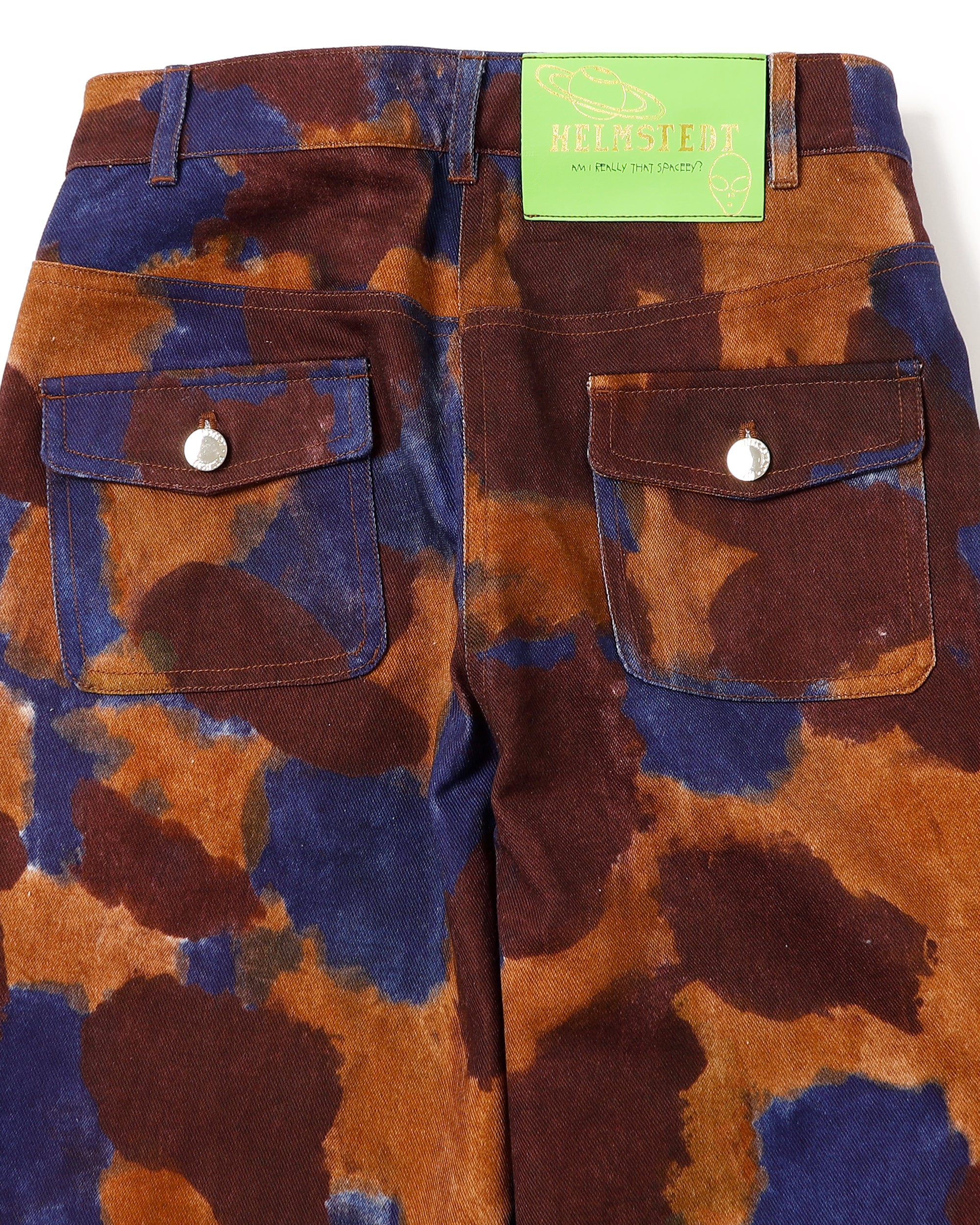 <b>HELMSTED</b><br>EMMA JEANS