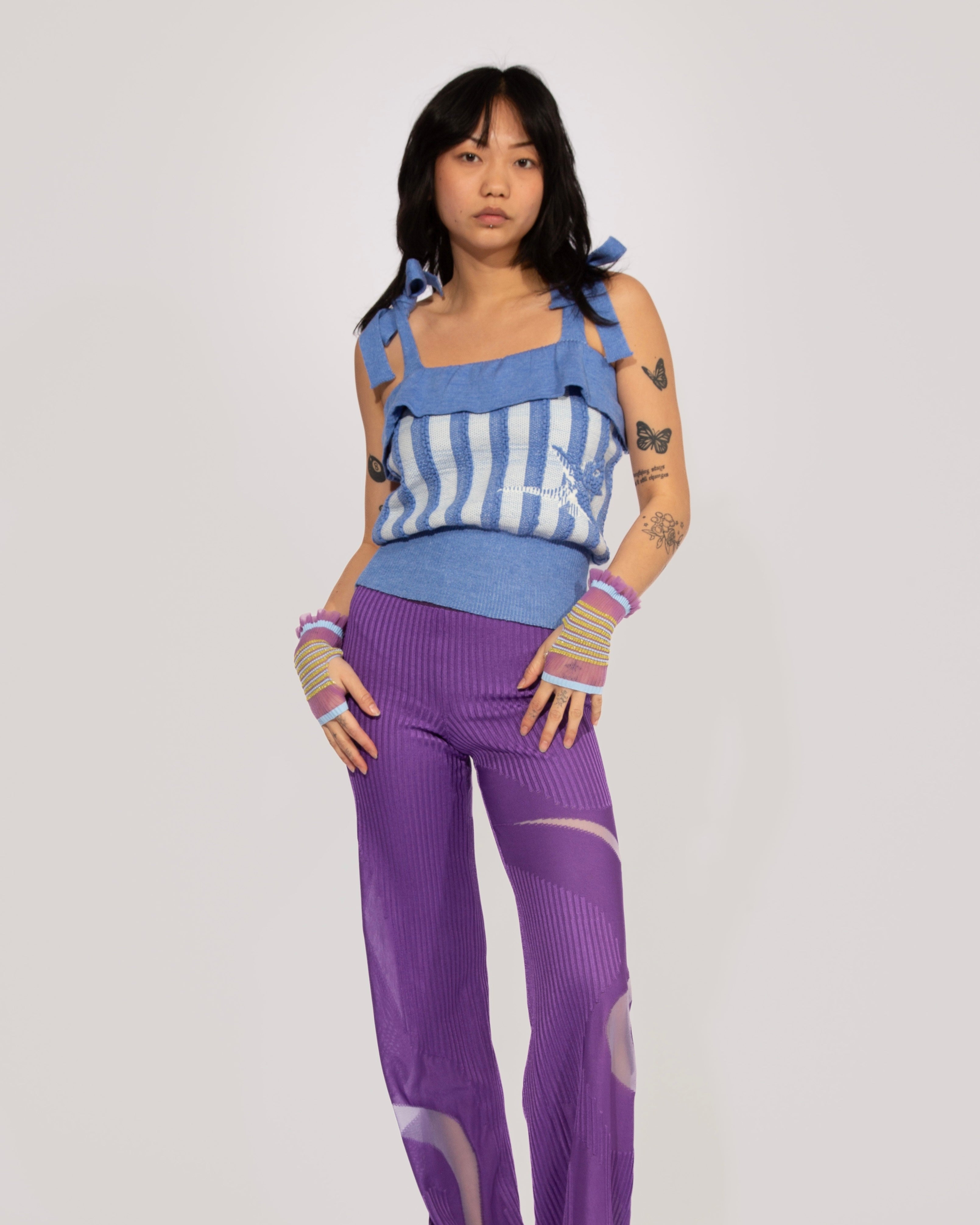 <b>Nadia Wire</b><br>sea bloom top / white