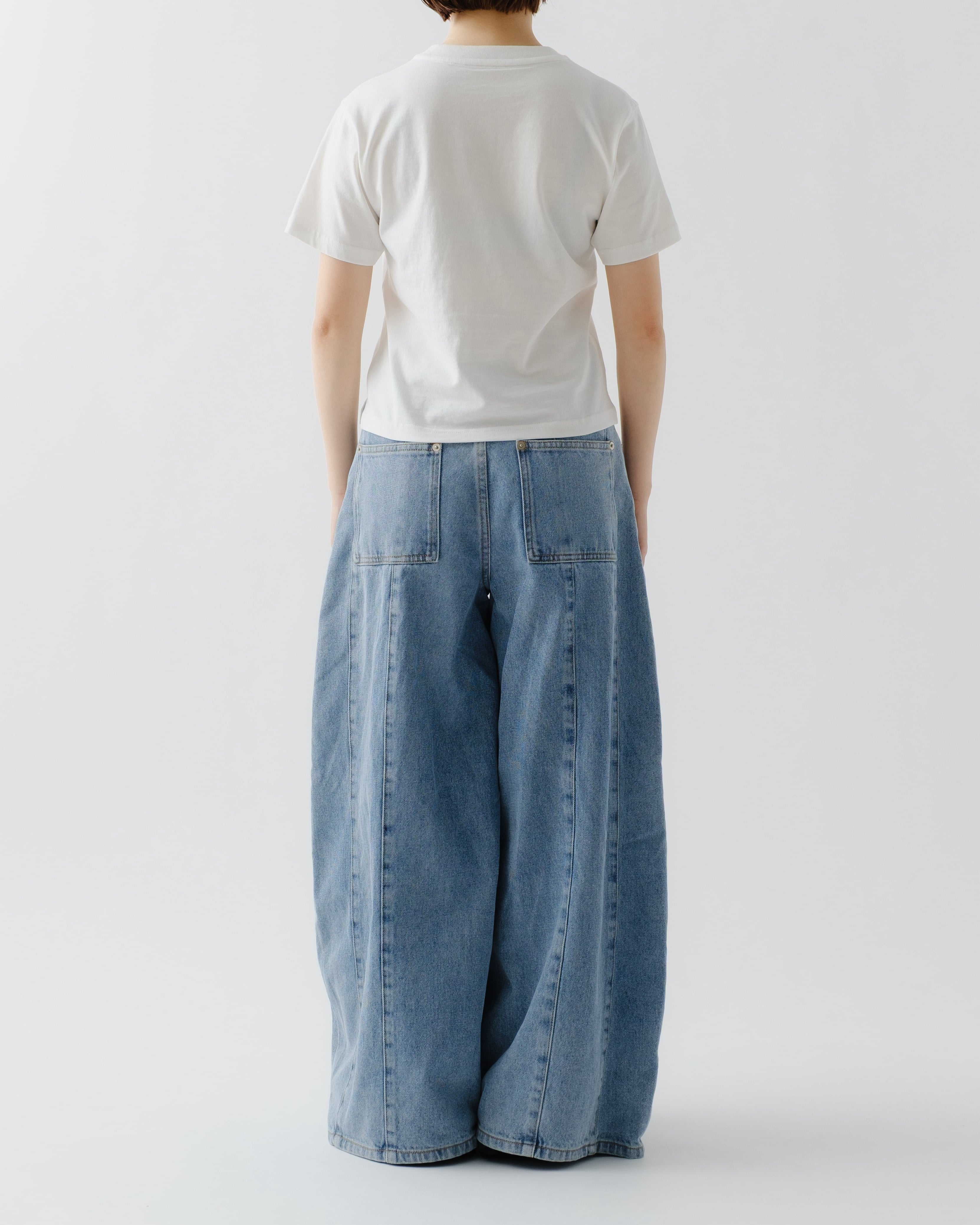 モデル身長:152cm / mini着用