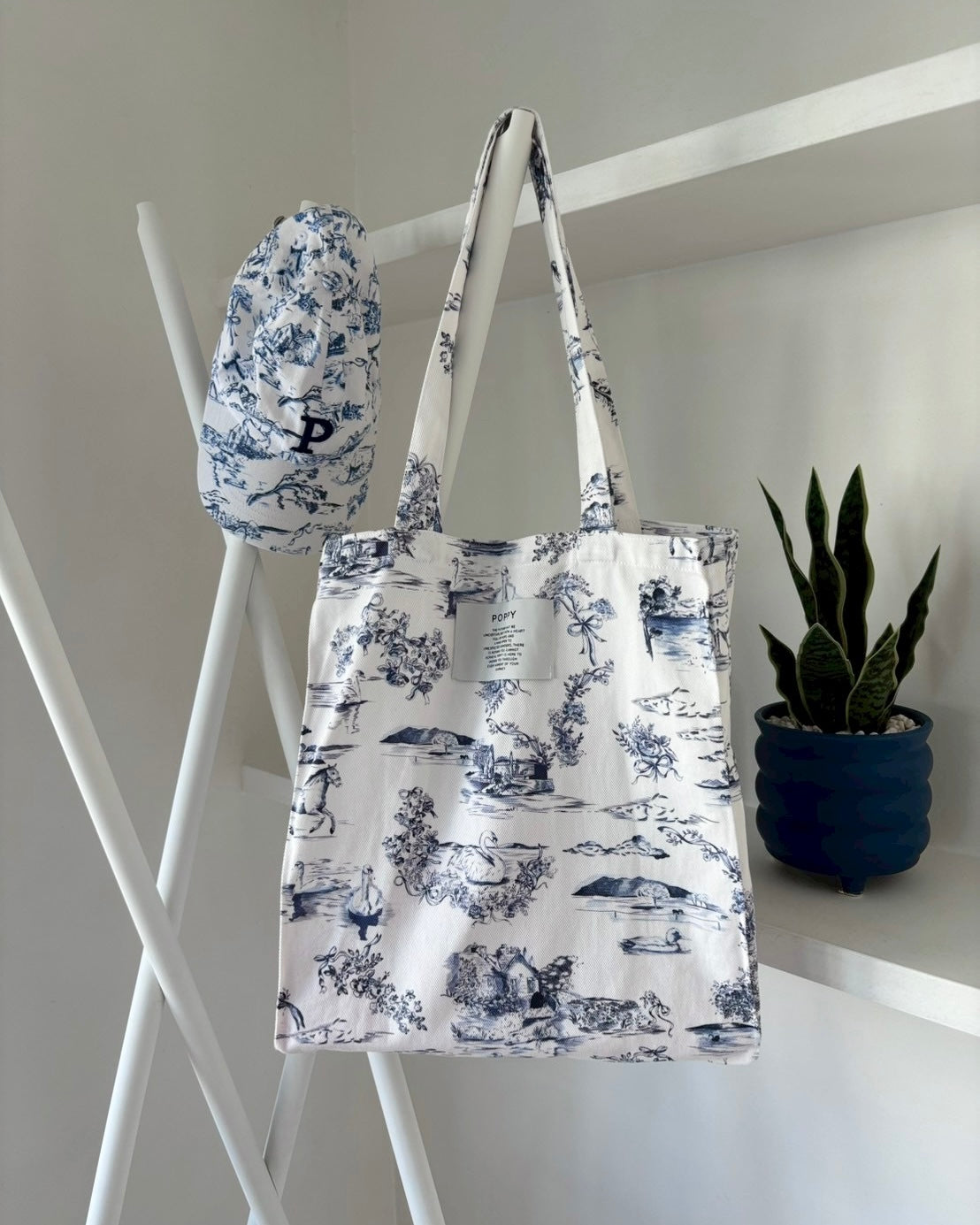 Toile de Jouy tote bag