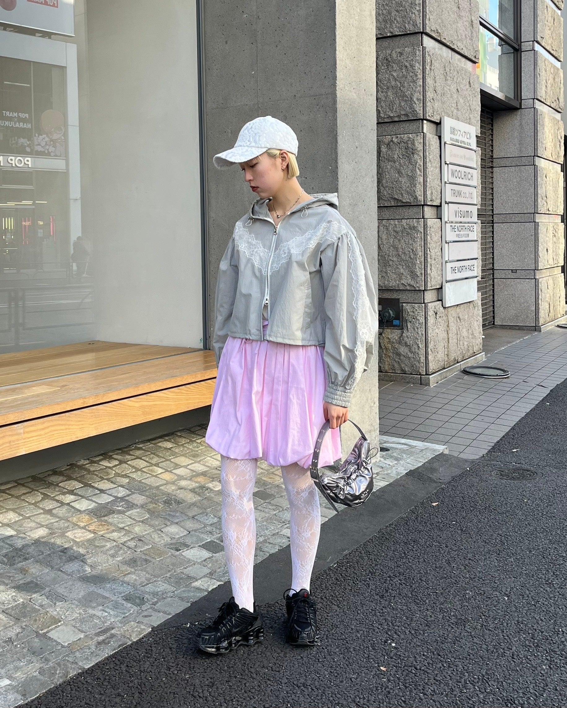 Lace nylon short hoodie