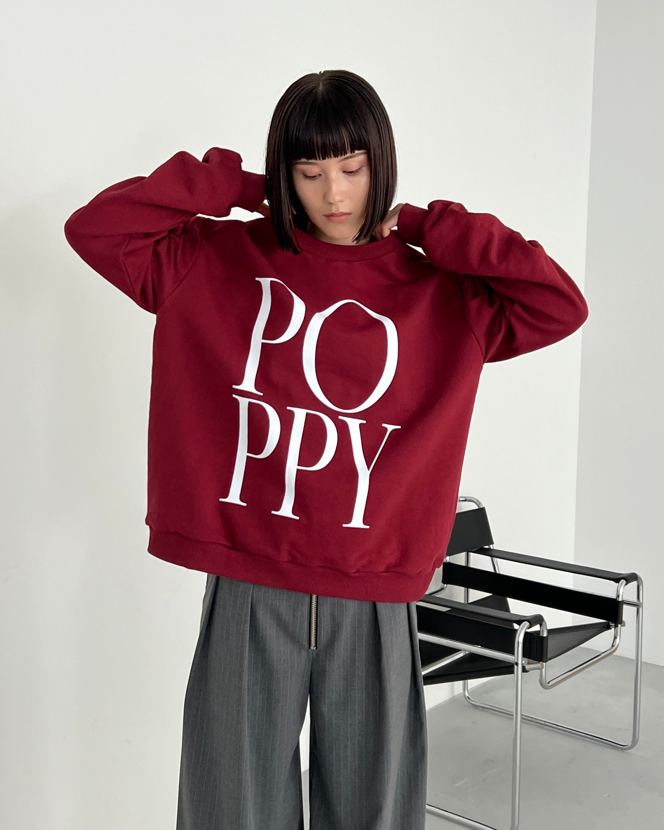 Gather sleeve sweatshirt