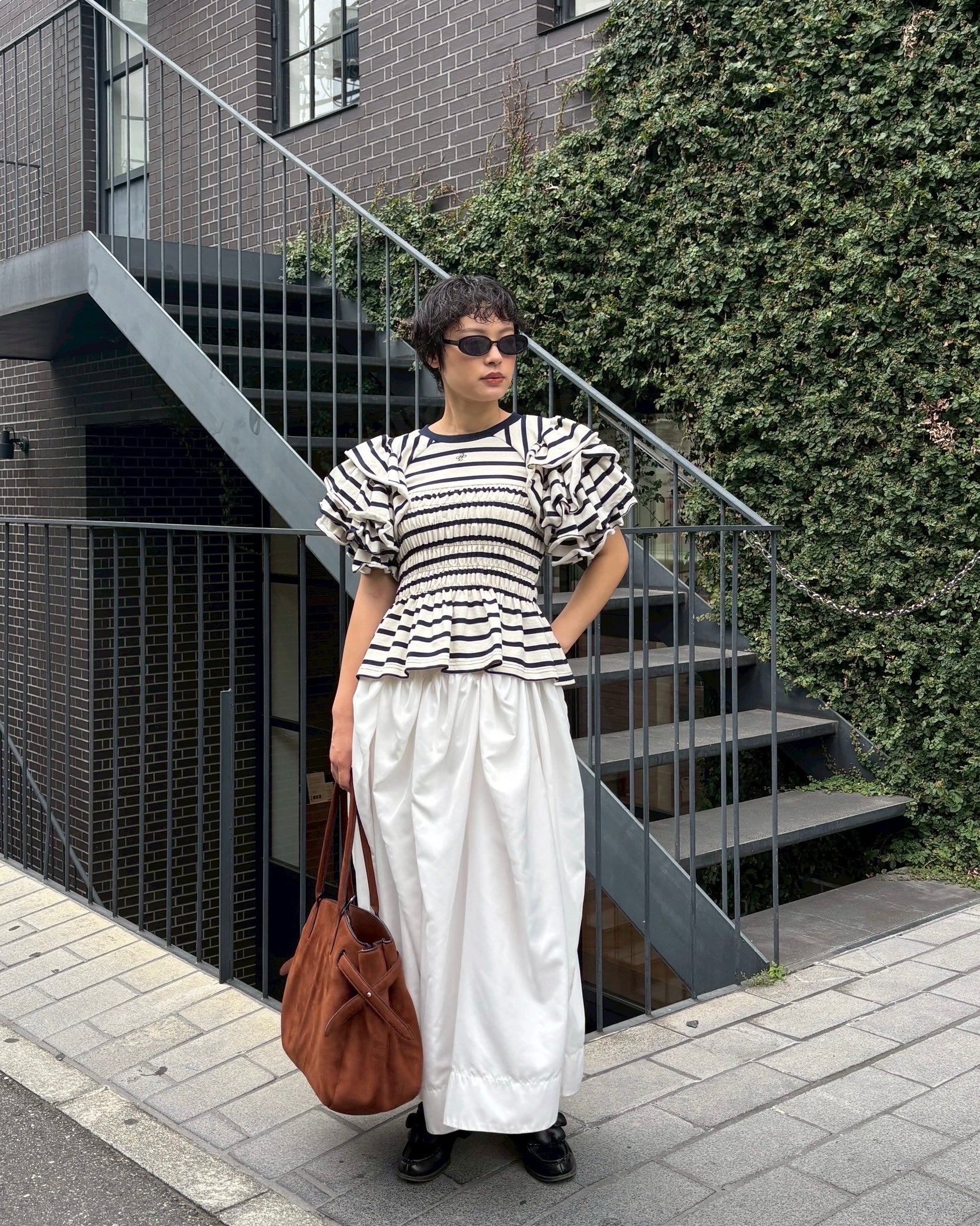 Tiered frill sleeve shirring t-shirt