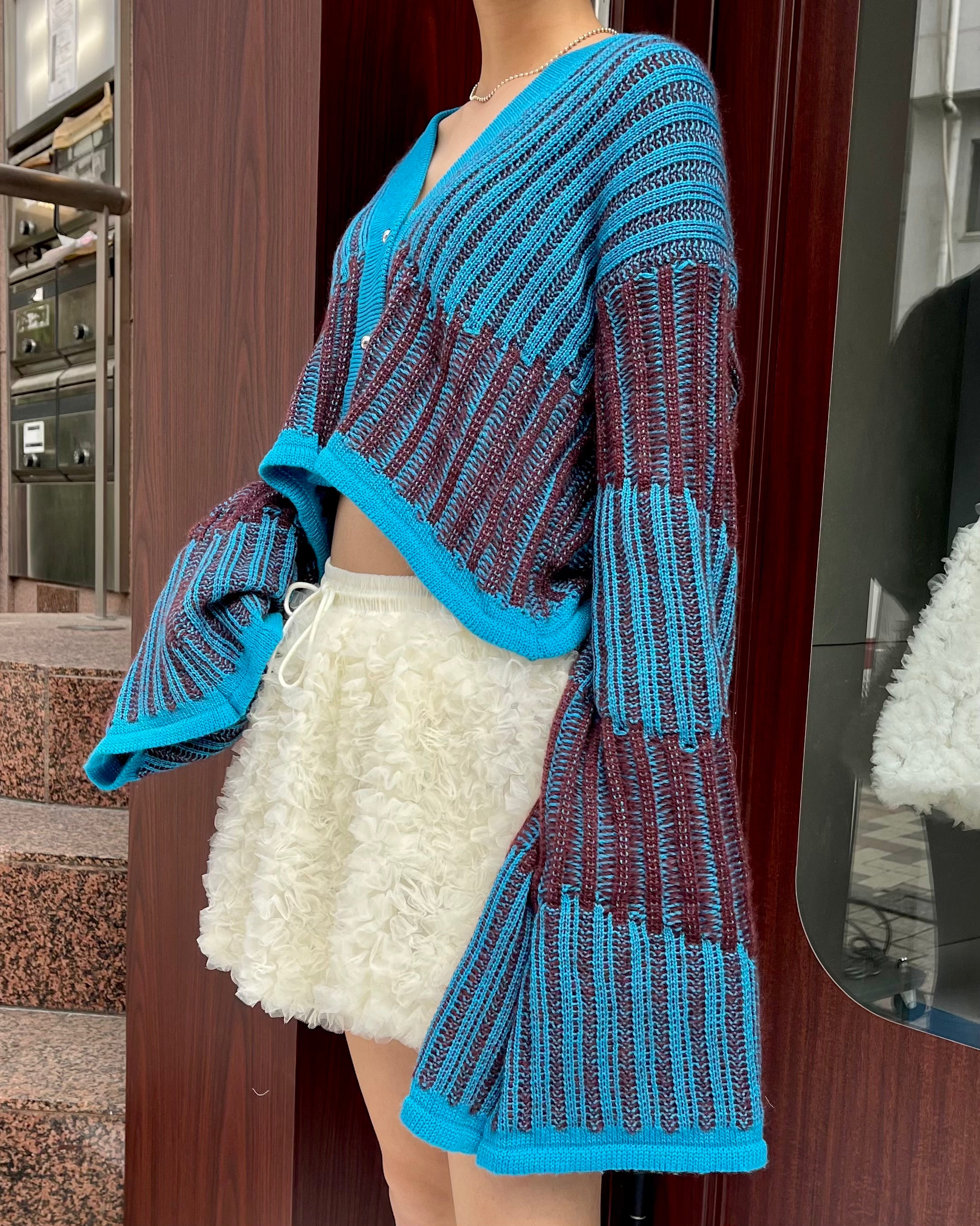 <b>Nadia Wire</b><br>wavy wool cardigan / turquoise