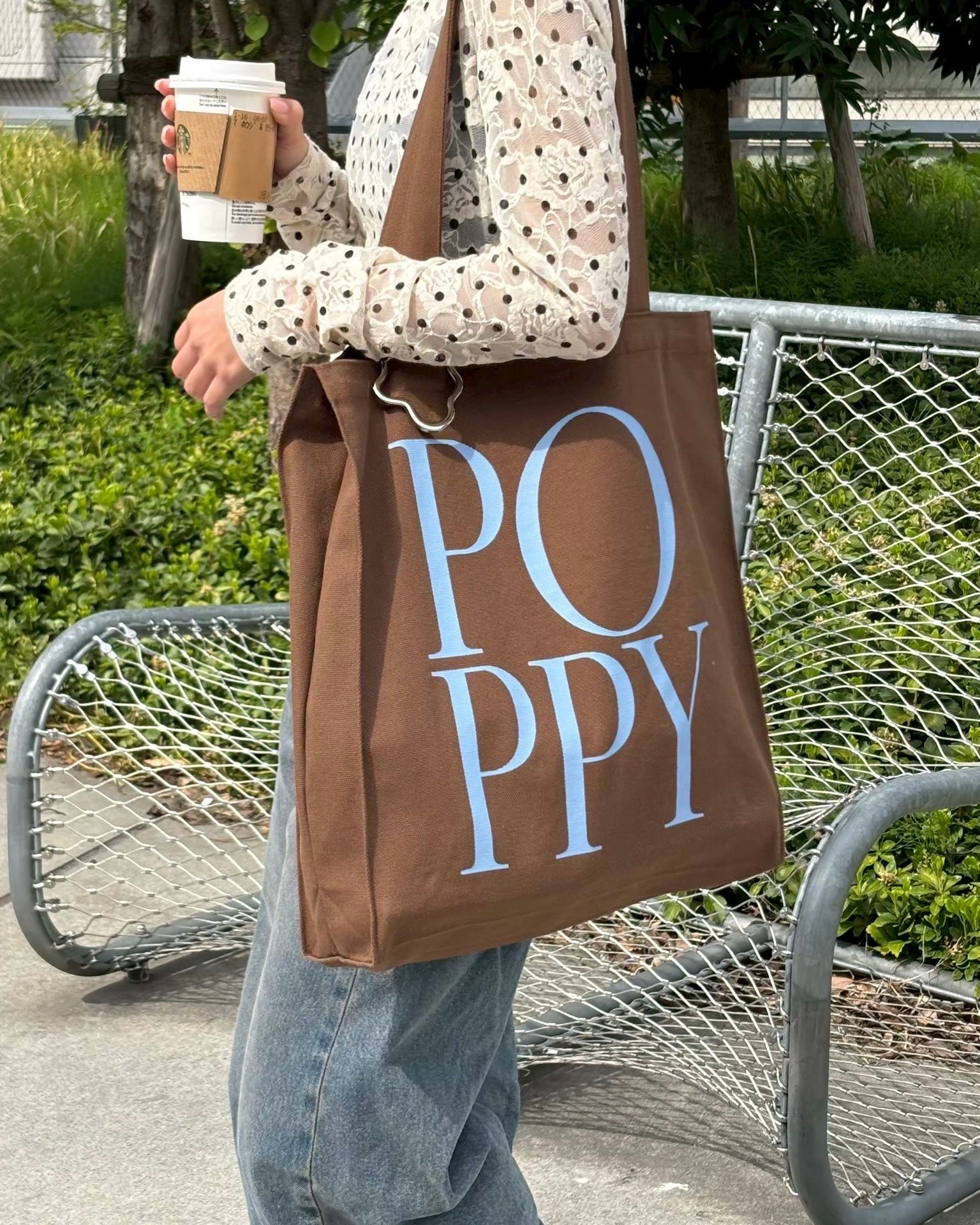 Logo tote bag (brown)