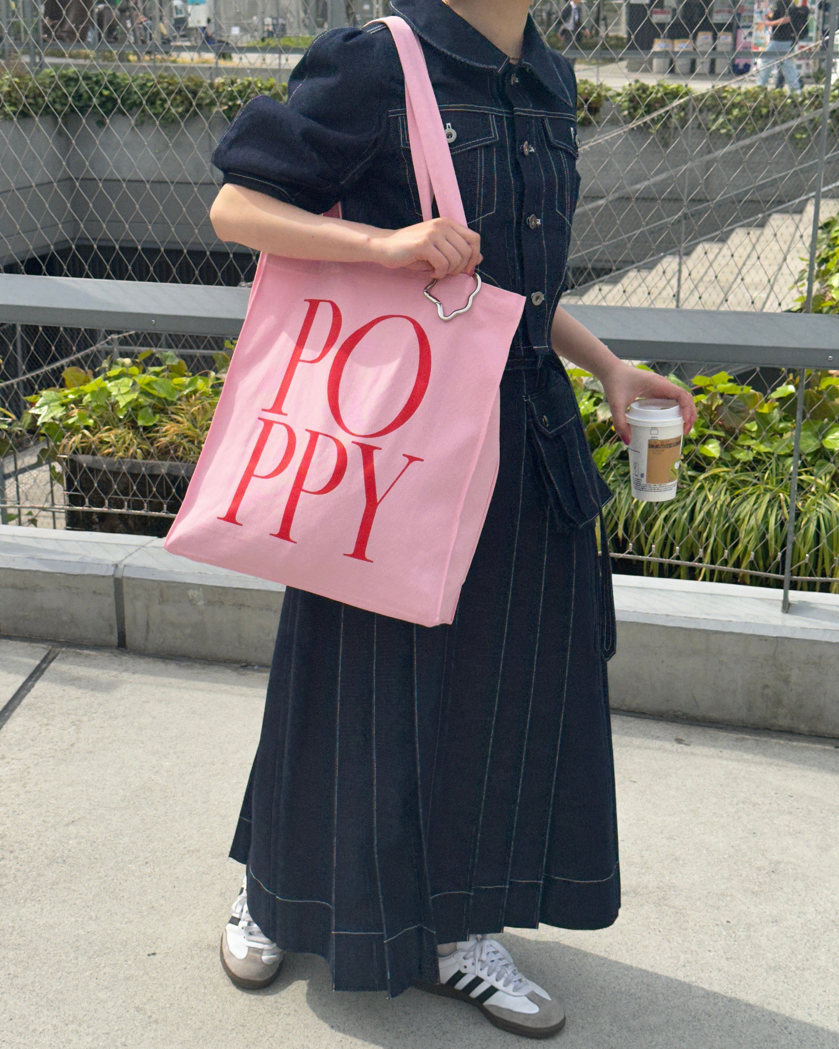 Logo tote bag (pink)