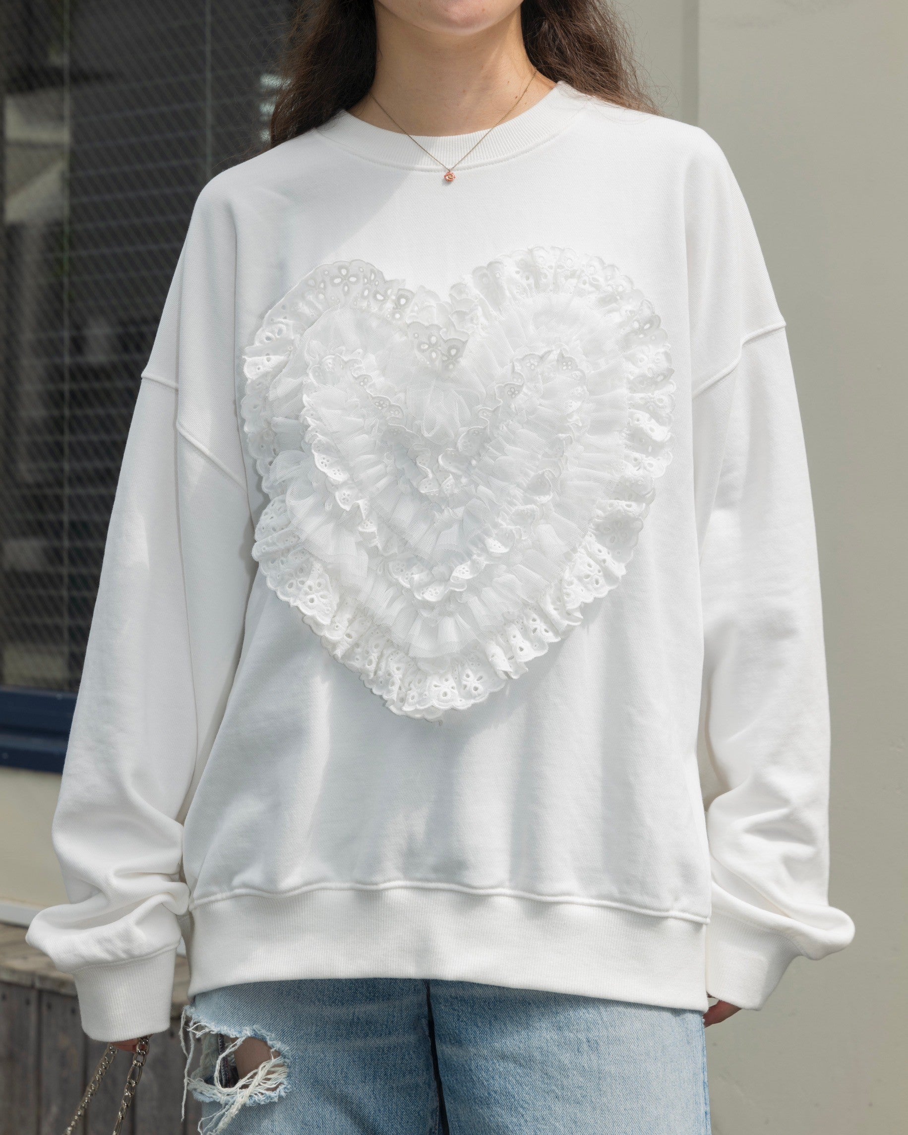 Cotton lace heart sweatshirt