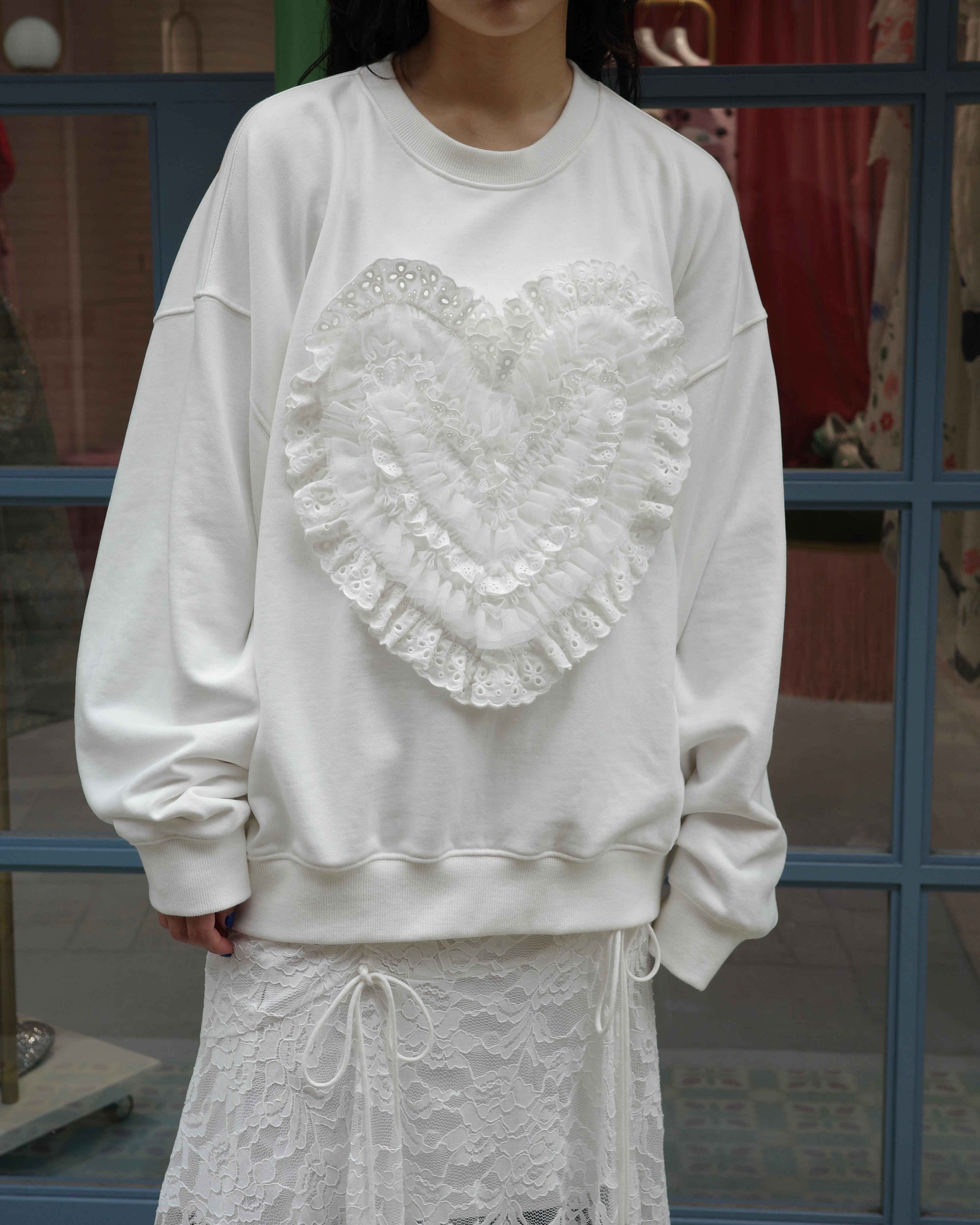 Cotton lace heart sweatshirt