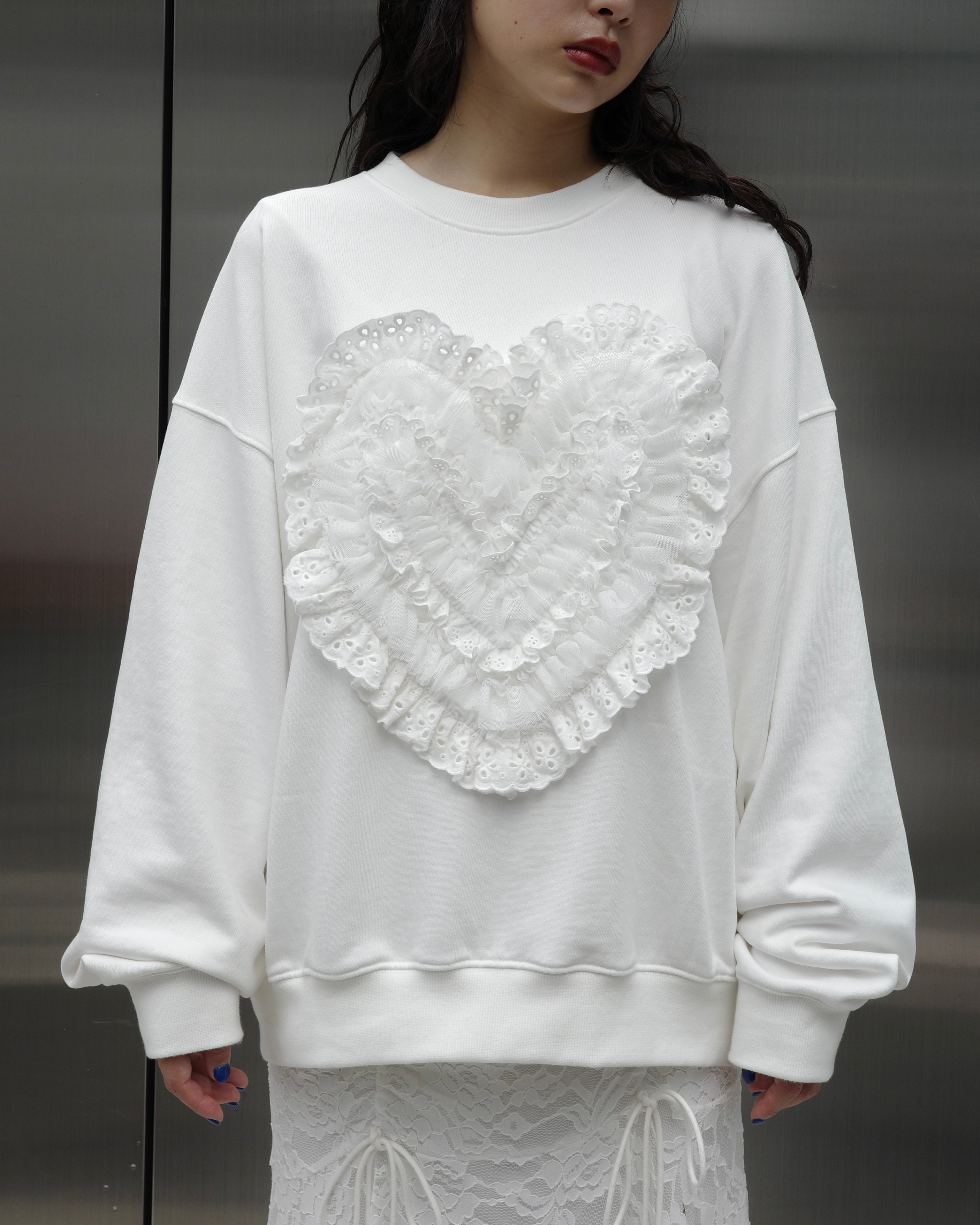 Cotton lace heart sweatshirt