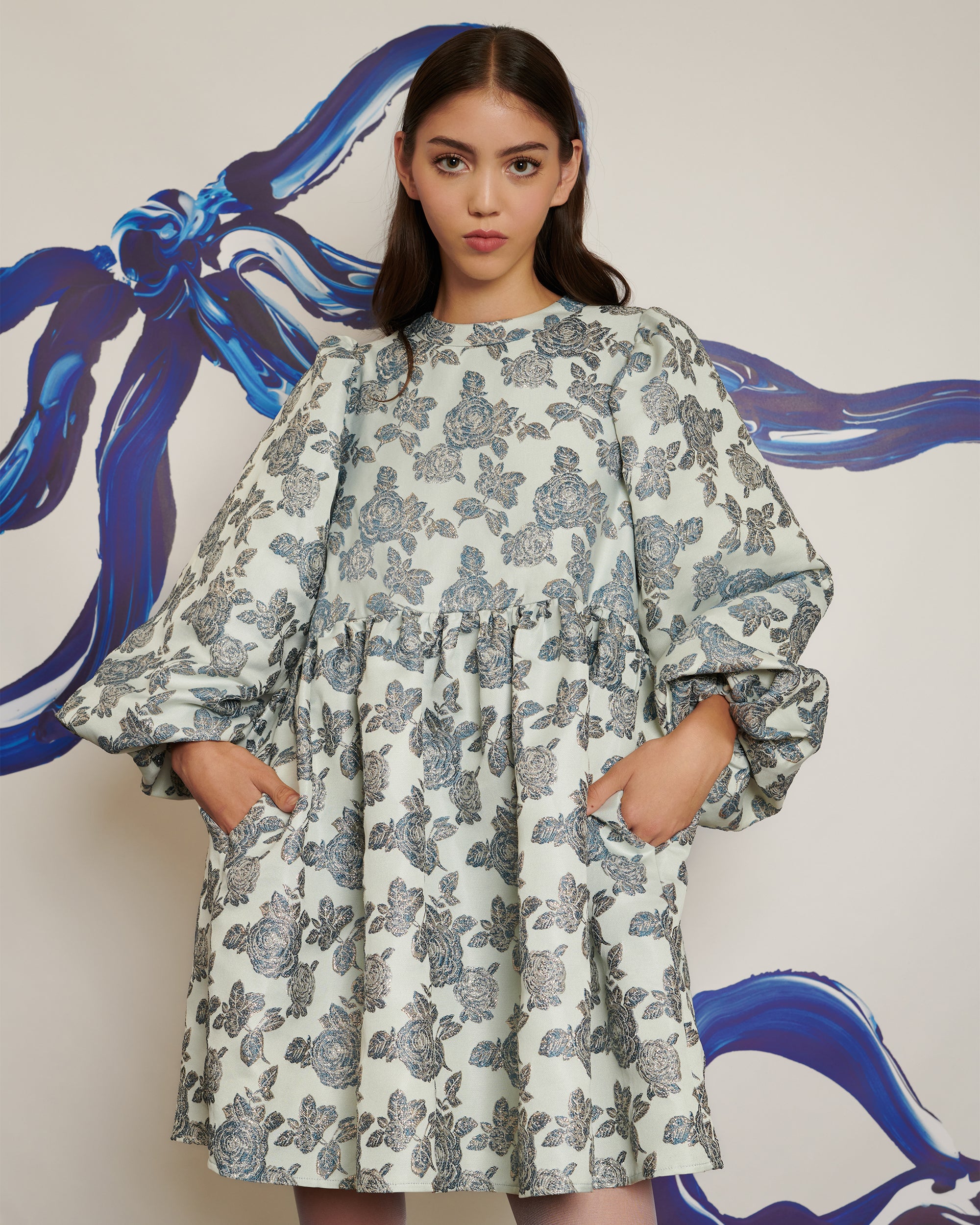 <b>POPPY x sister jane</b><br>Dream Roses Jacquard Mini Dress