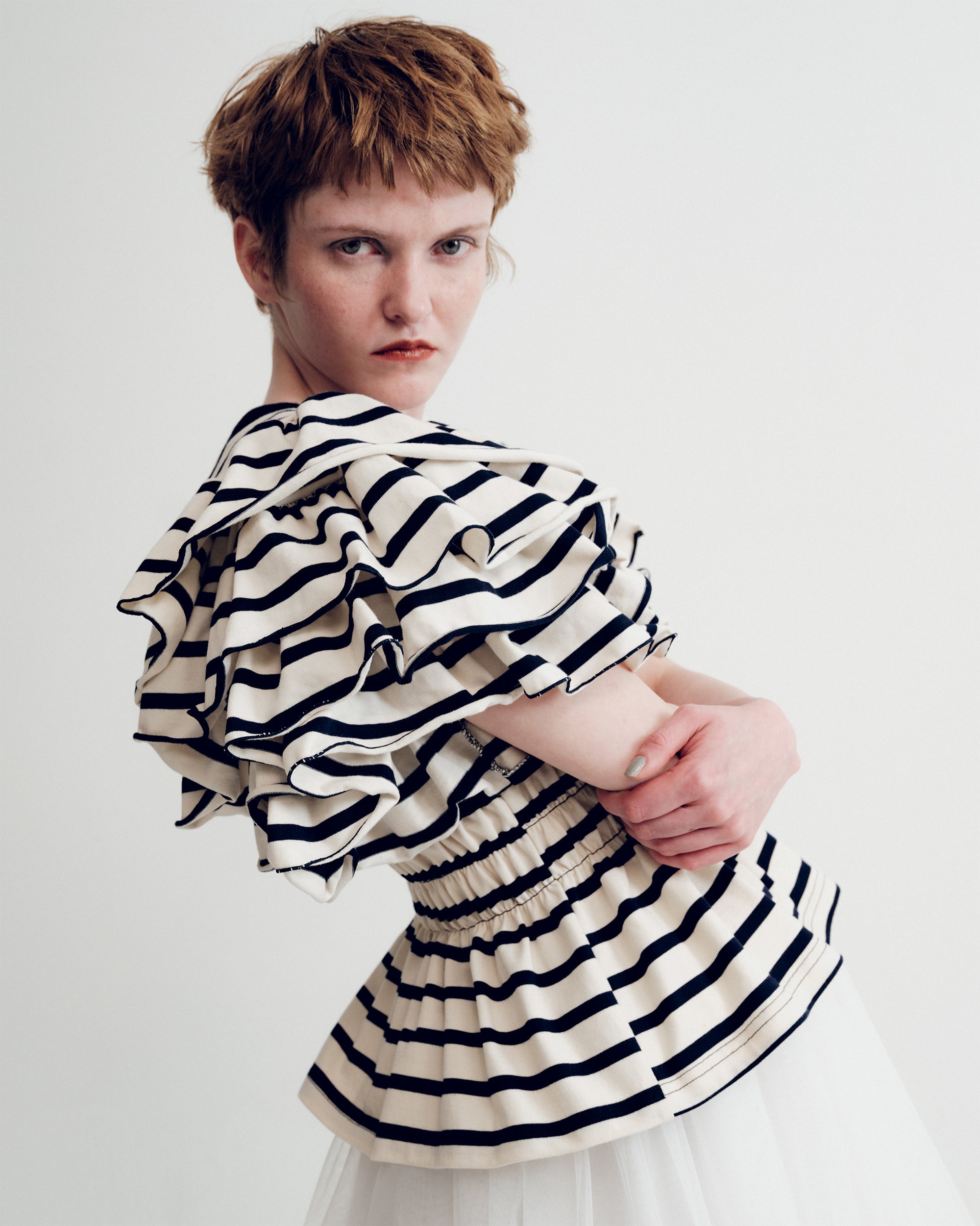 Tiered frill sleeve shirring t-shirt