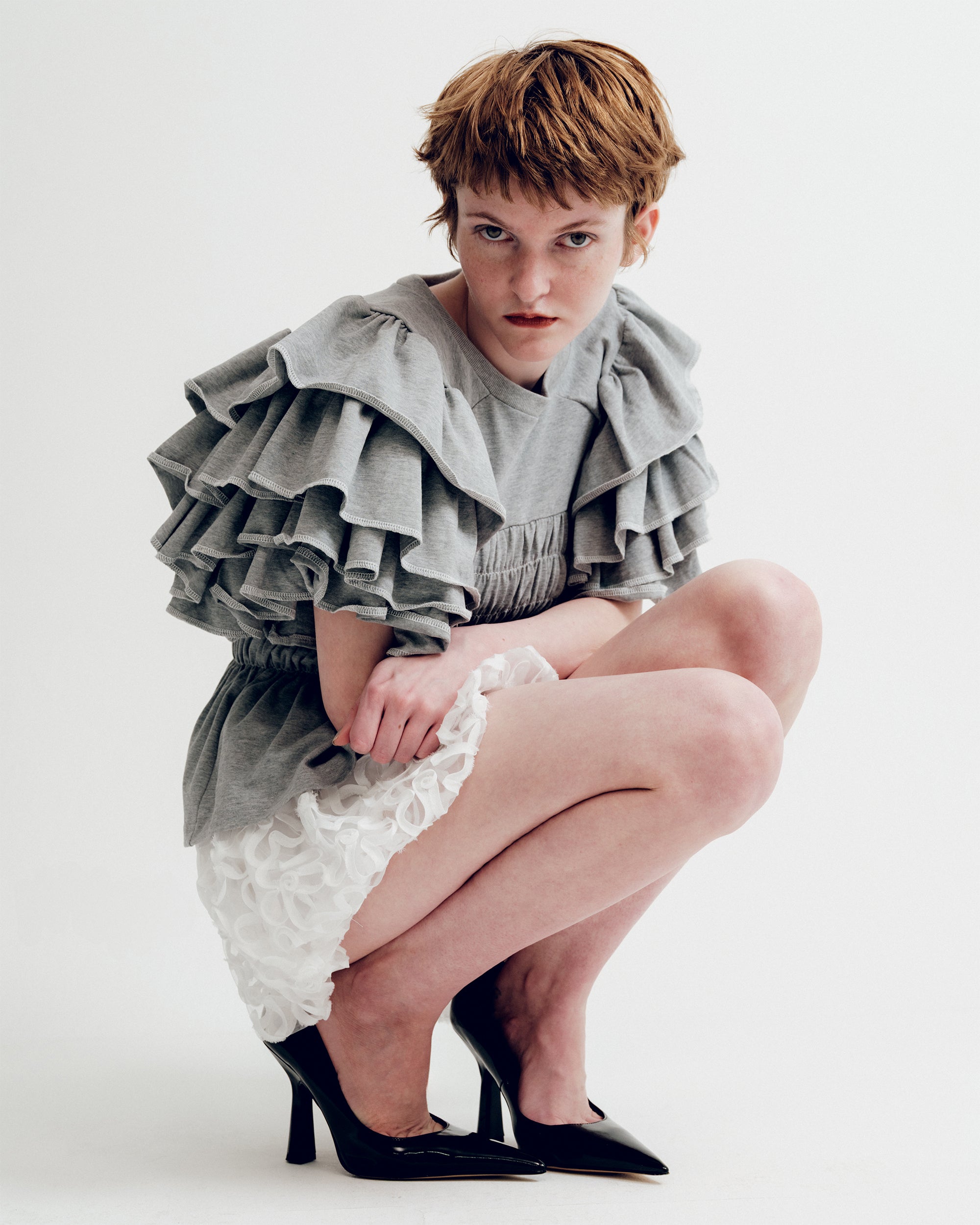 Tiered frill sleeve shirring t-shirt