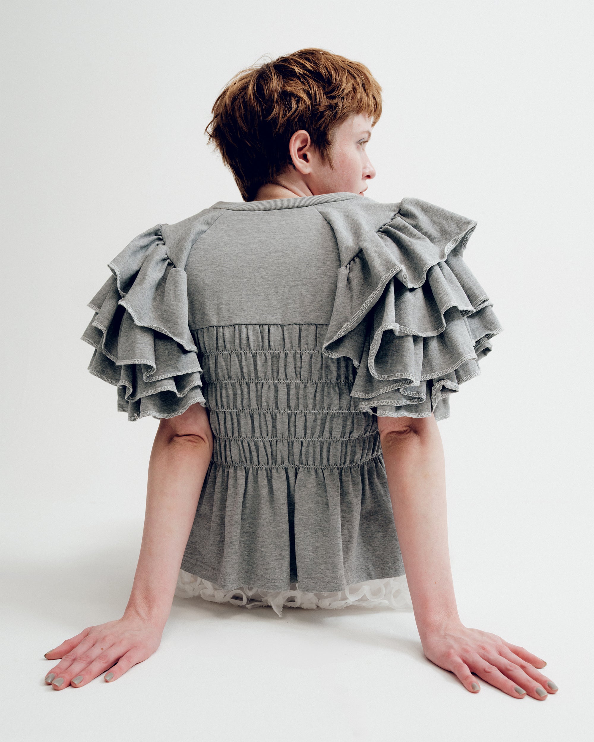 Tiered frill sleeve shirring t-shirt