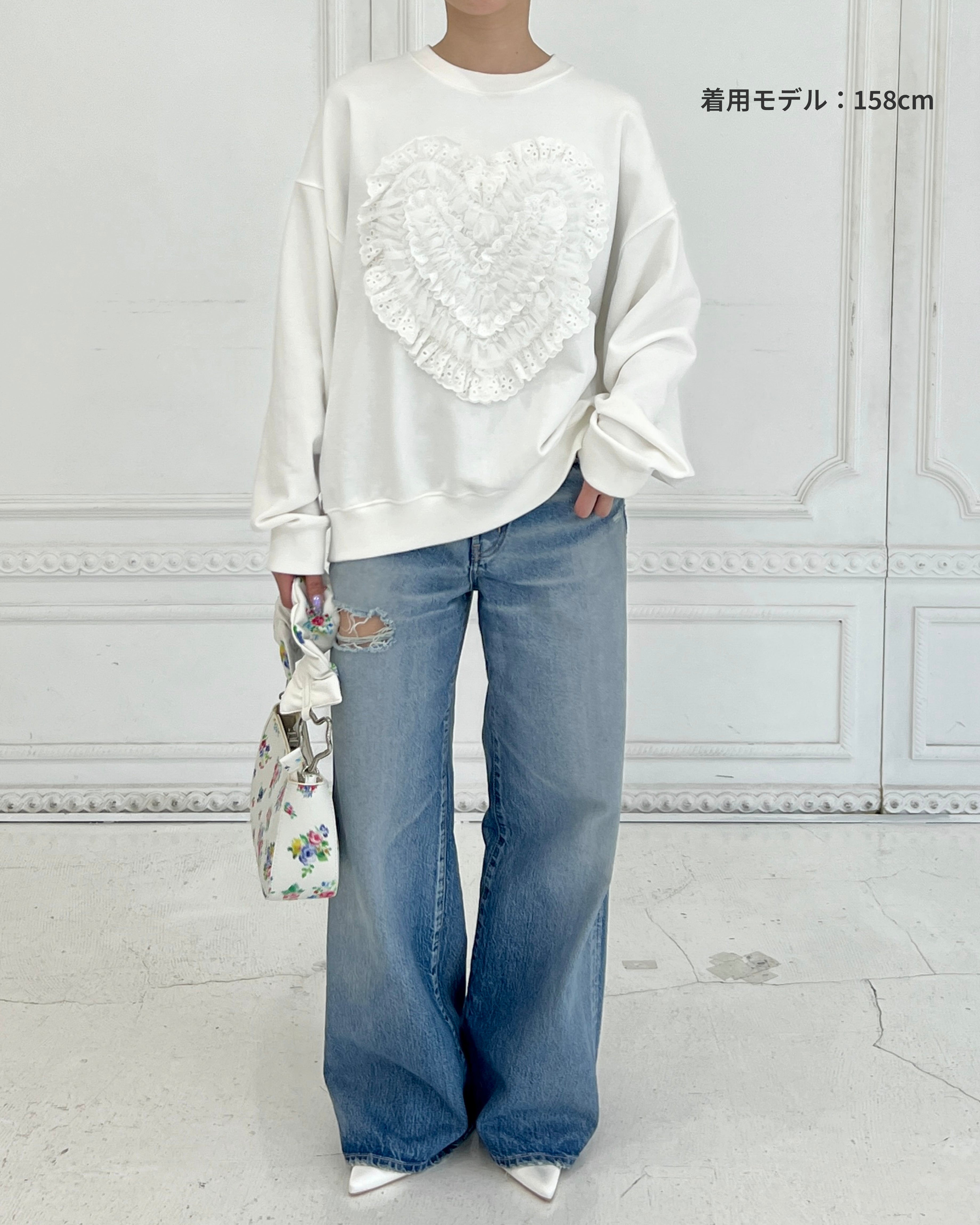 Cotton lace heart sweatshirt