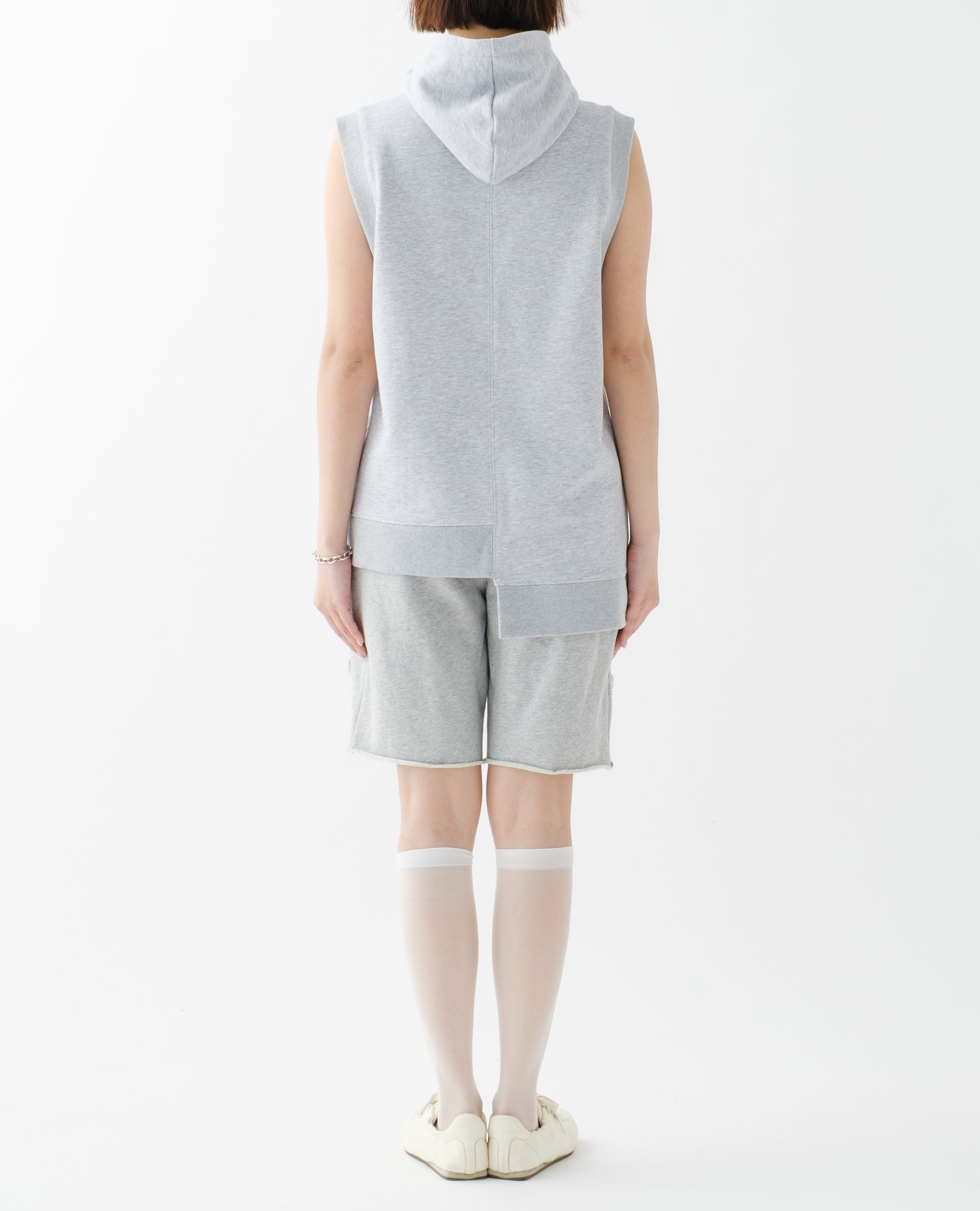 モデル身長 : 170cm