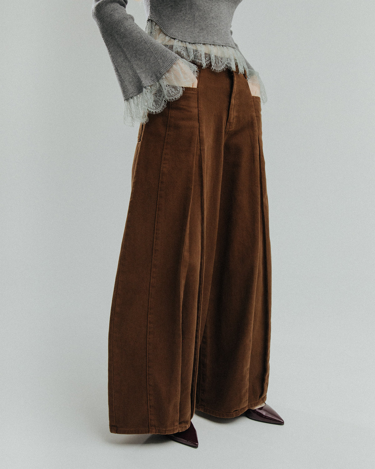 Pleated balloon denim pants