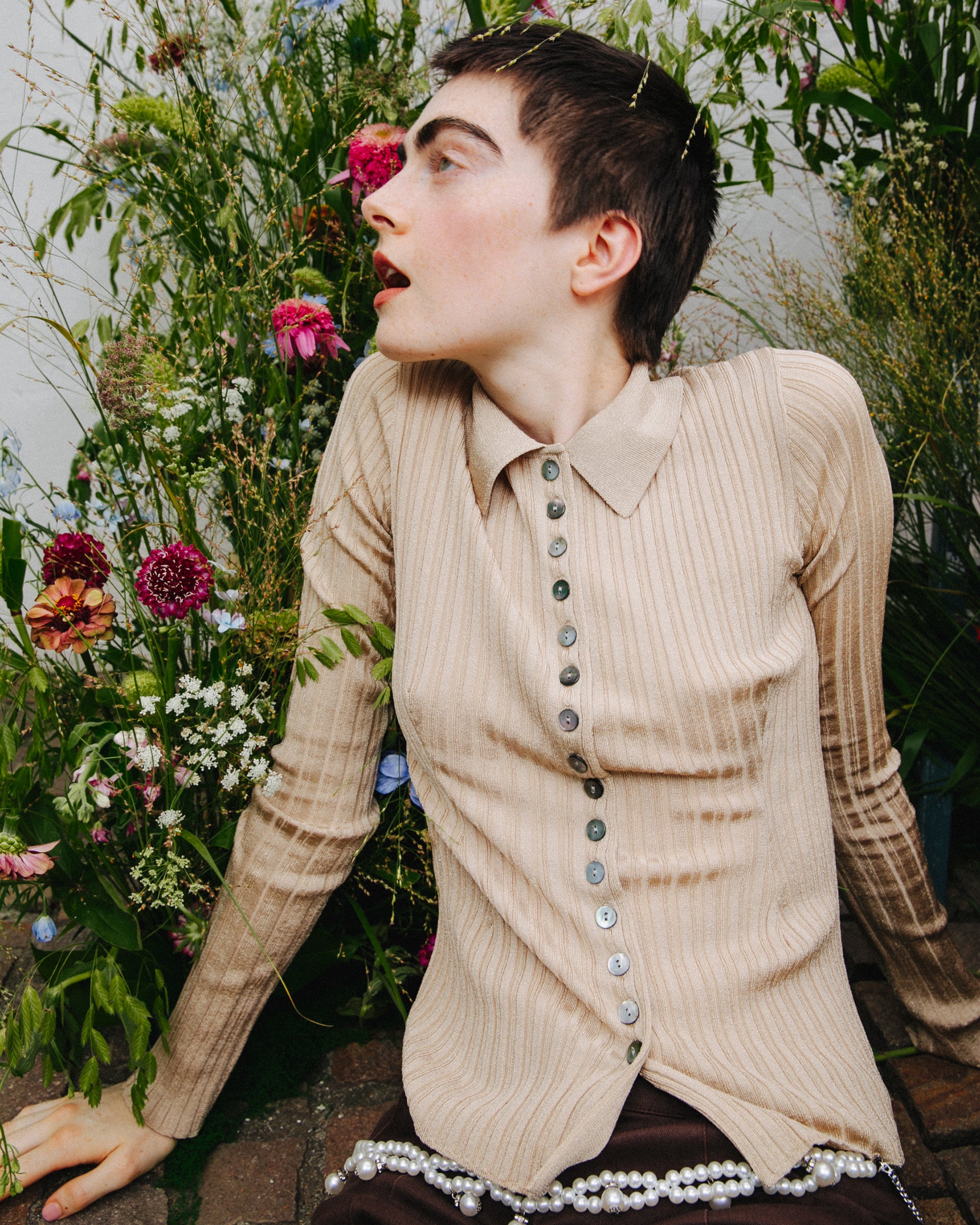 Many button ribbed top