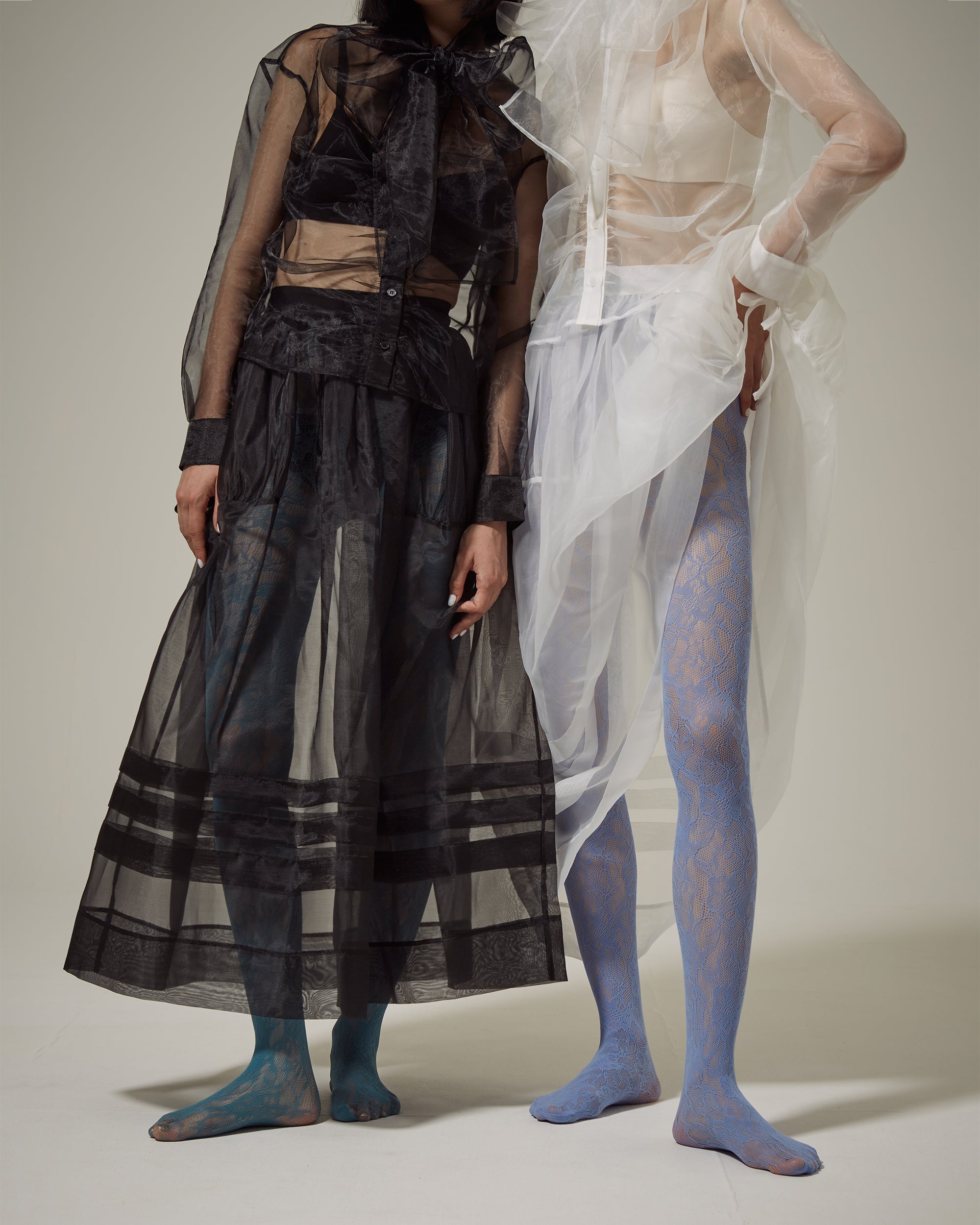 Ribbon tie blouse (white)