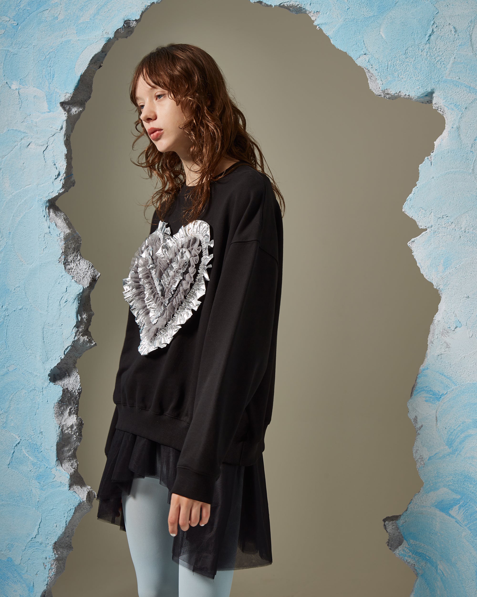 Heart tulle sweatshirt (black)
