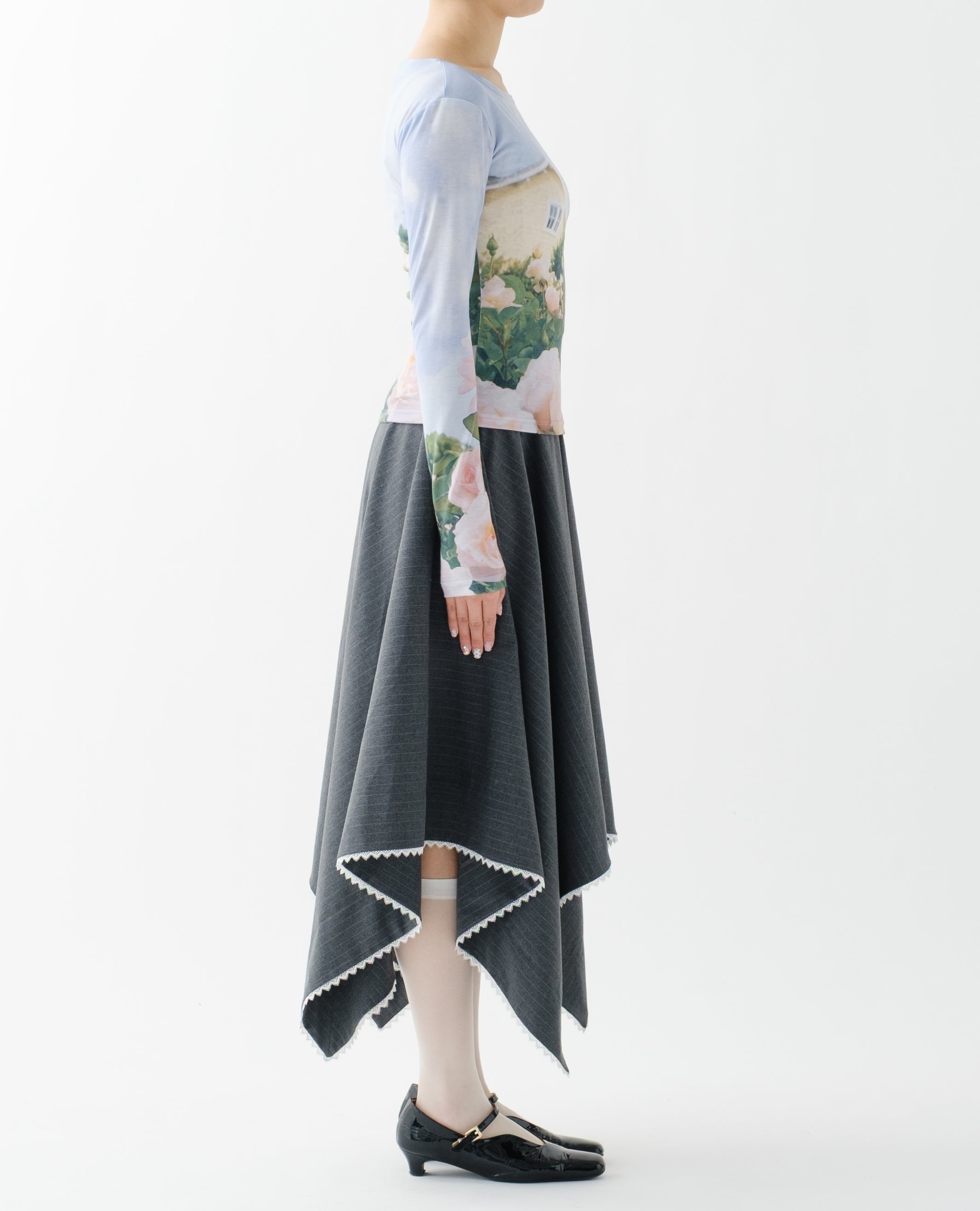 モデル身長 : 170cm