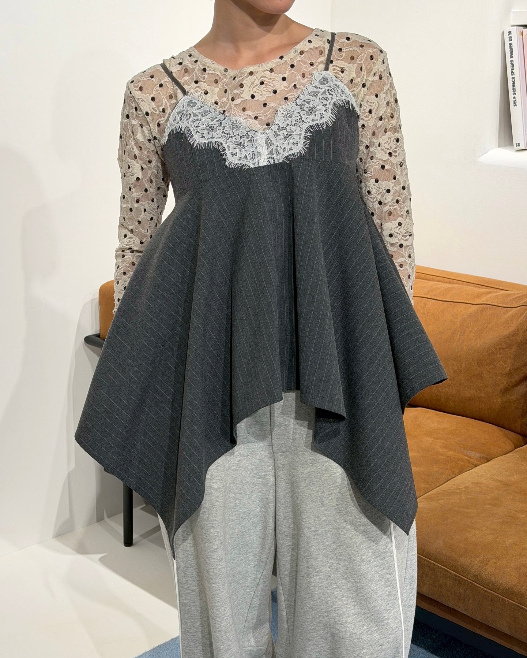 Handkerchief hem lace cami tunic