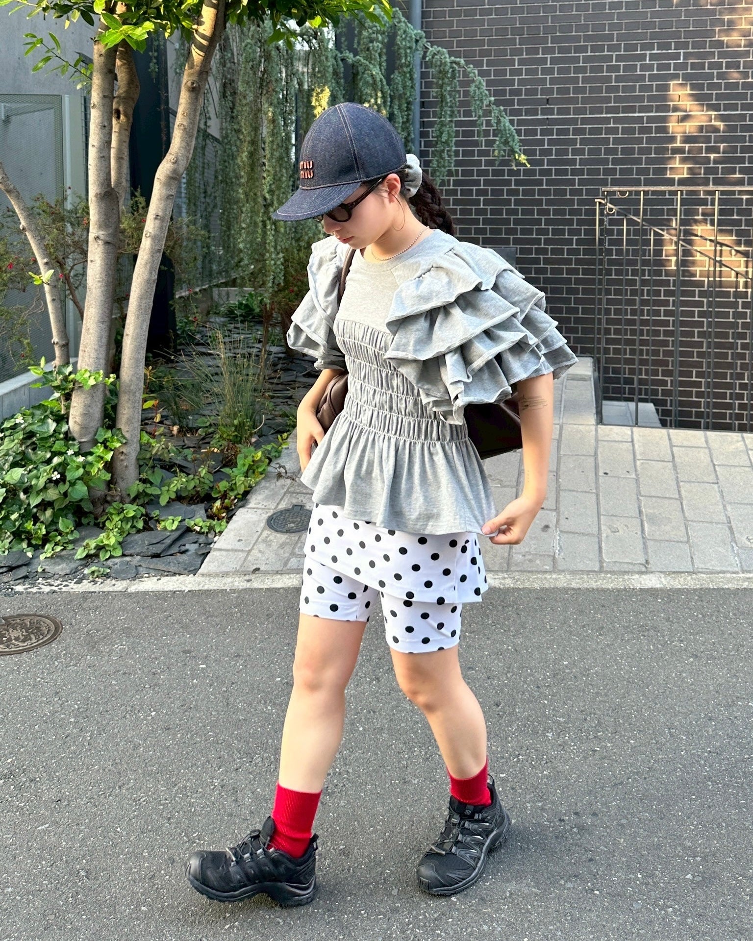 Tiered frill sleeve shirring t-shirt