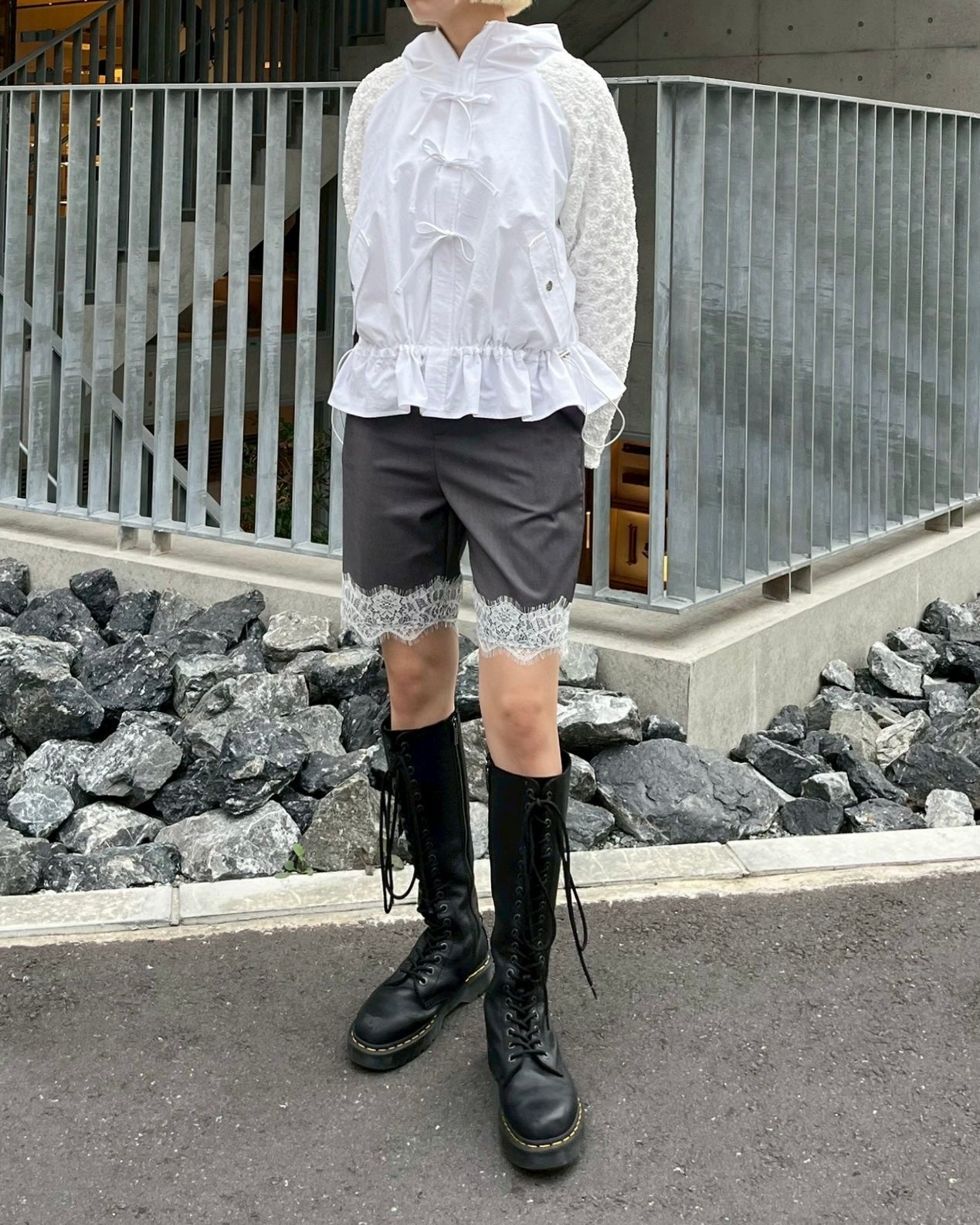 Ribbon high neck hoodie