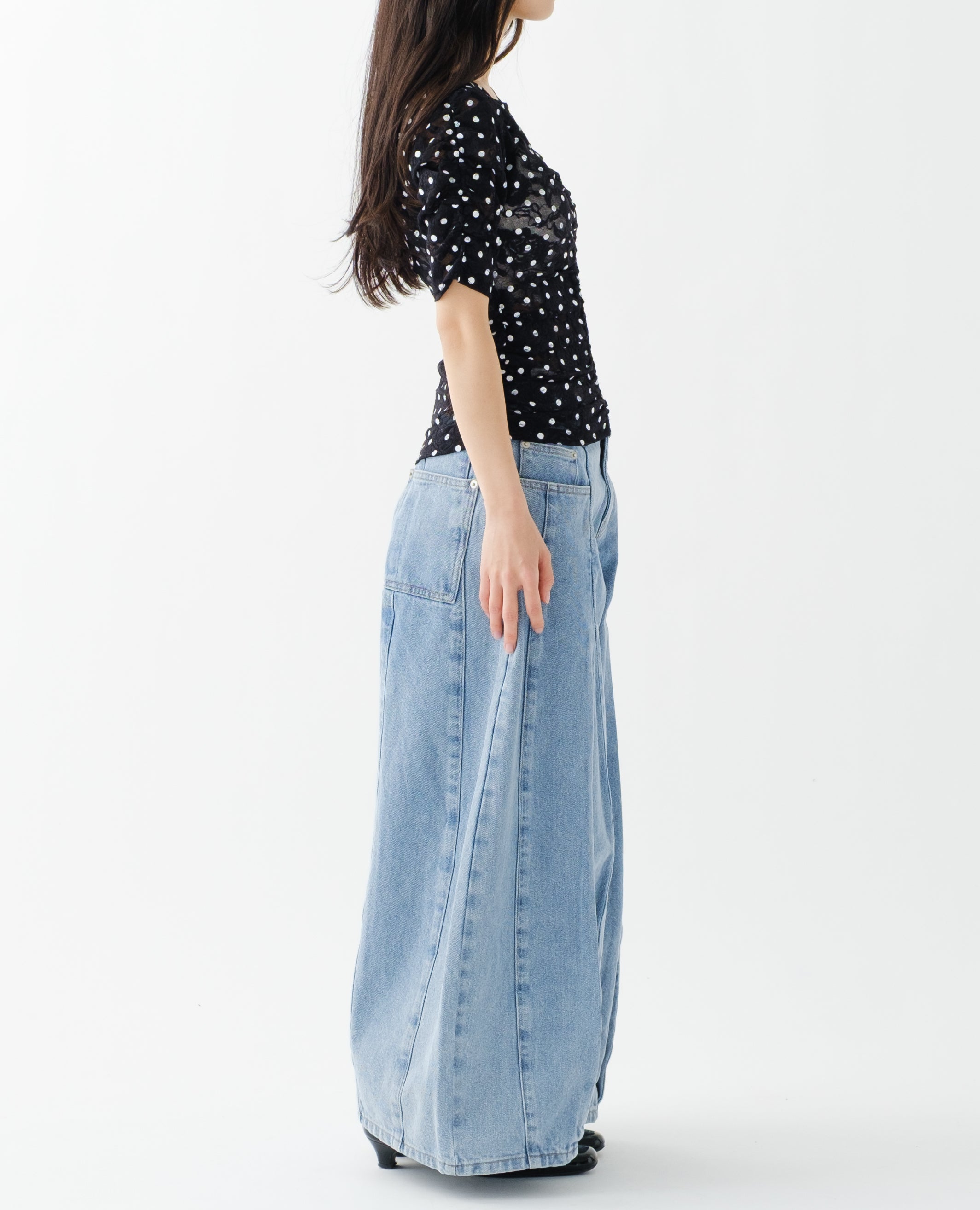 Dot lace gathered top