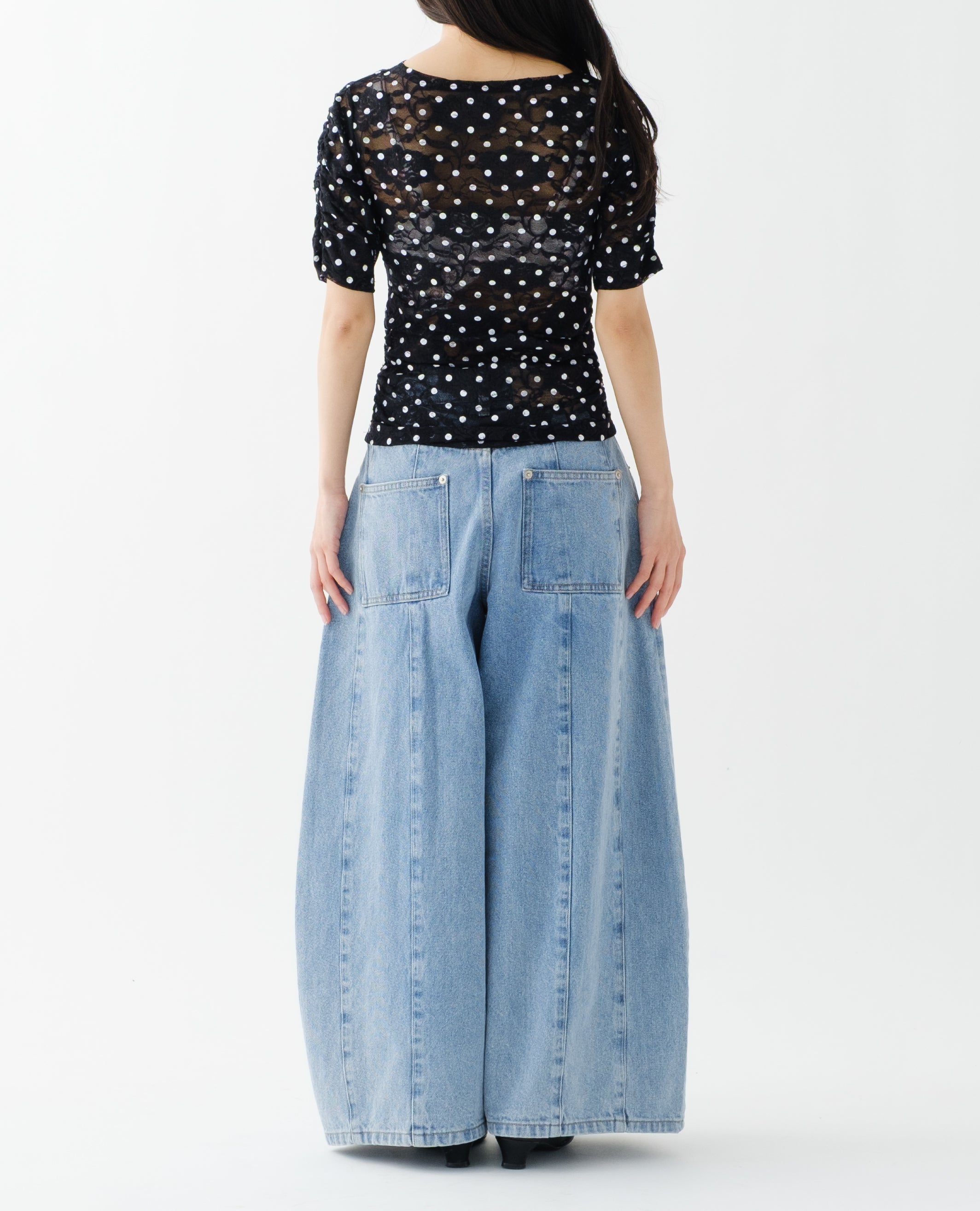 Dot lace gathered top