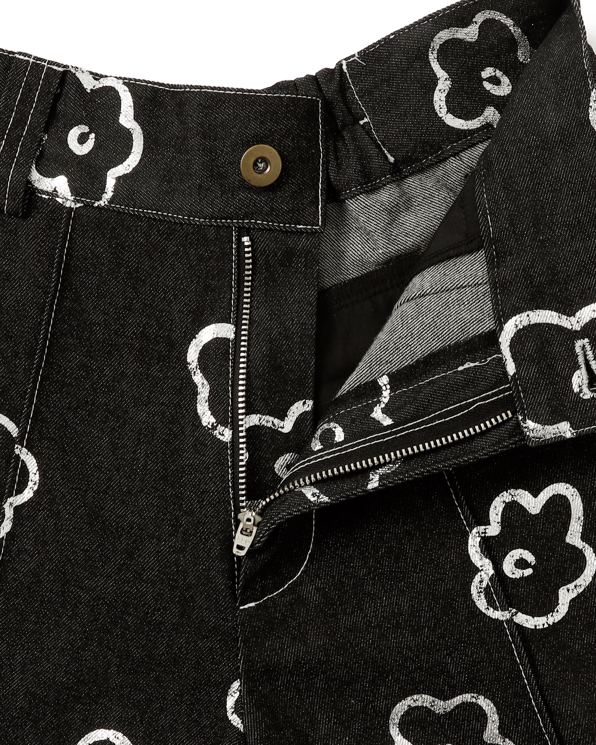 Silver flower half denim pants