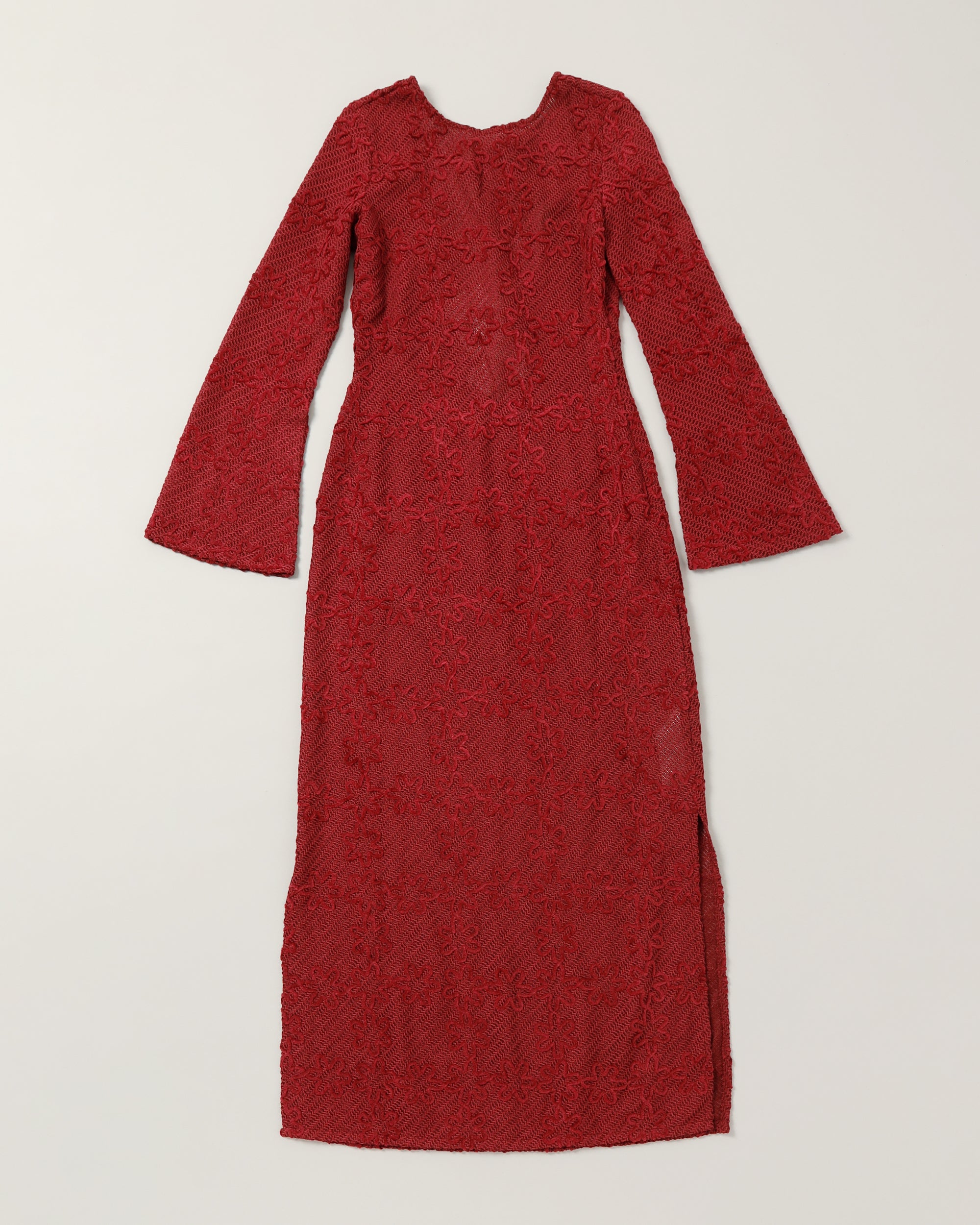 <b>GHOSSPELL</b><br>Vicky Crochet Maxi Dress