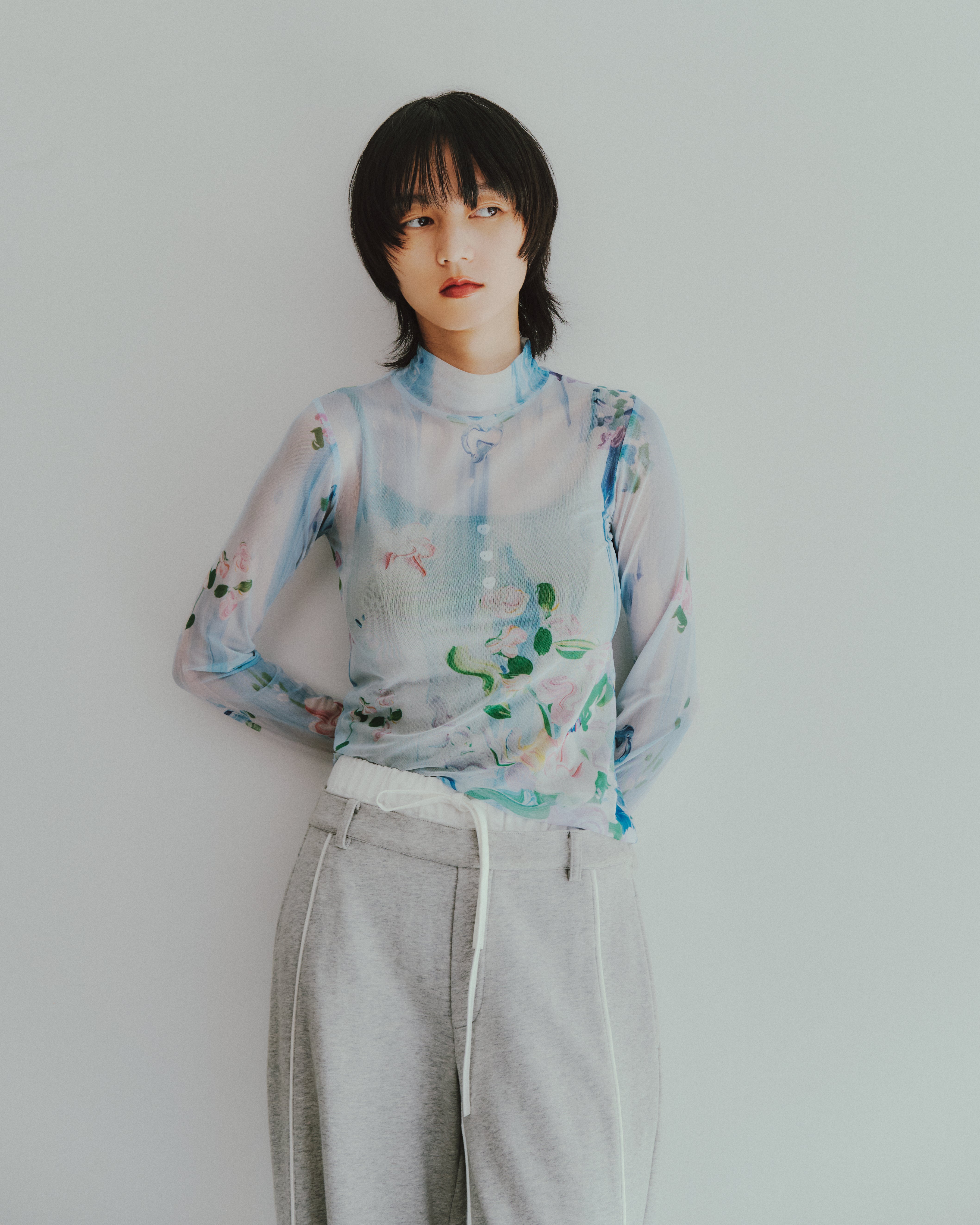 トップス POPPY ART FLOWER SEE-THROUGH TOPS Blooming flowers see-through tops