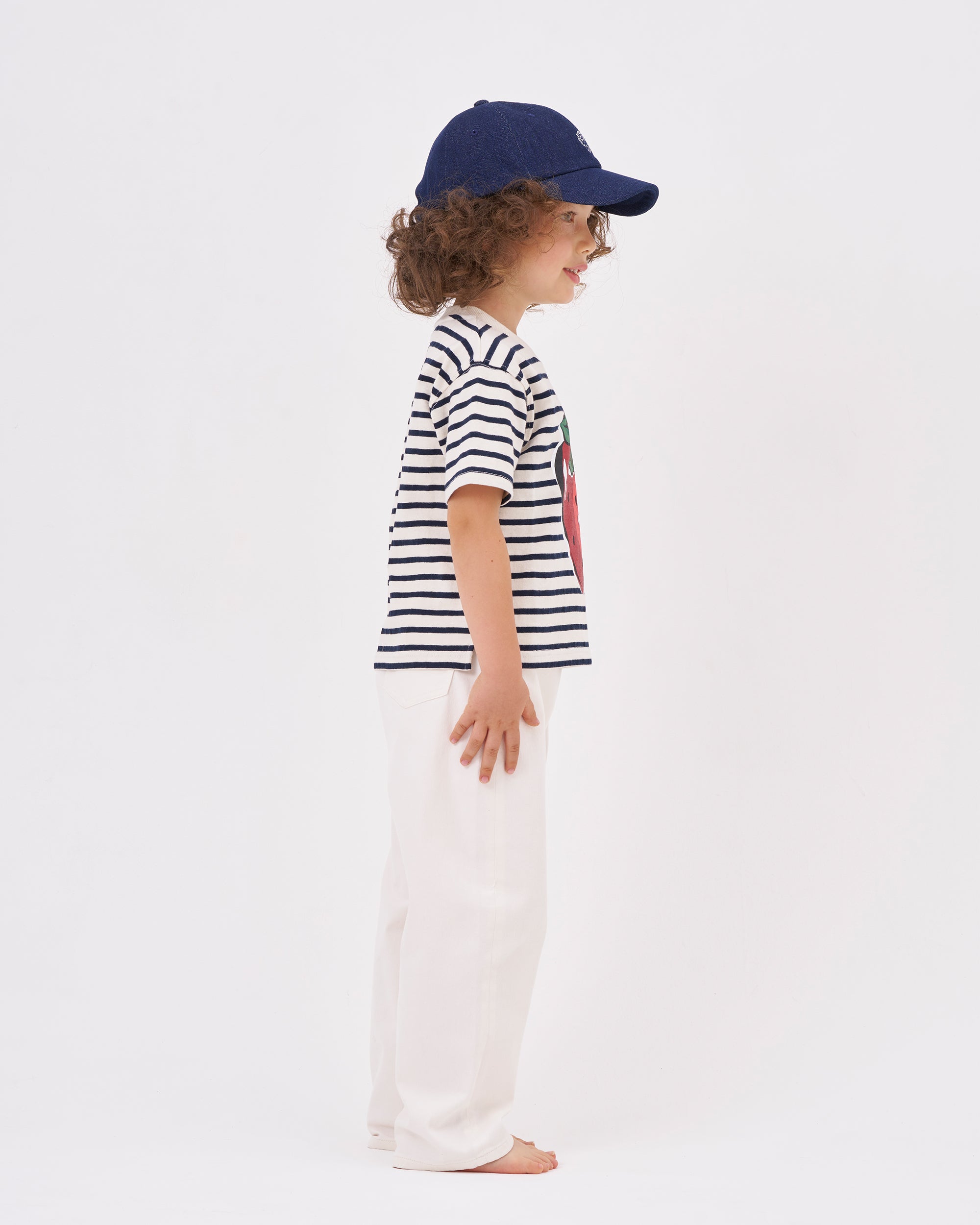 KIDS Strawberry printed T-shirts  (Navy border)