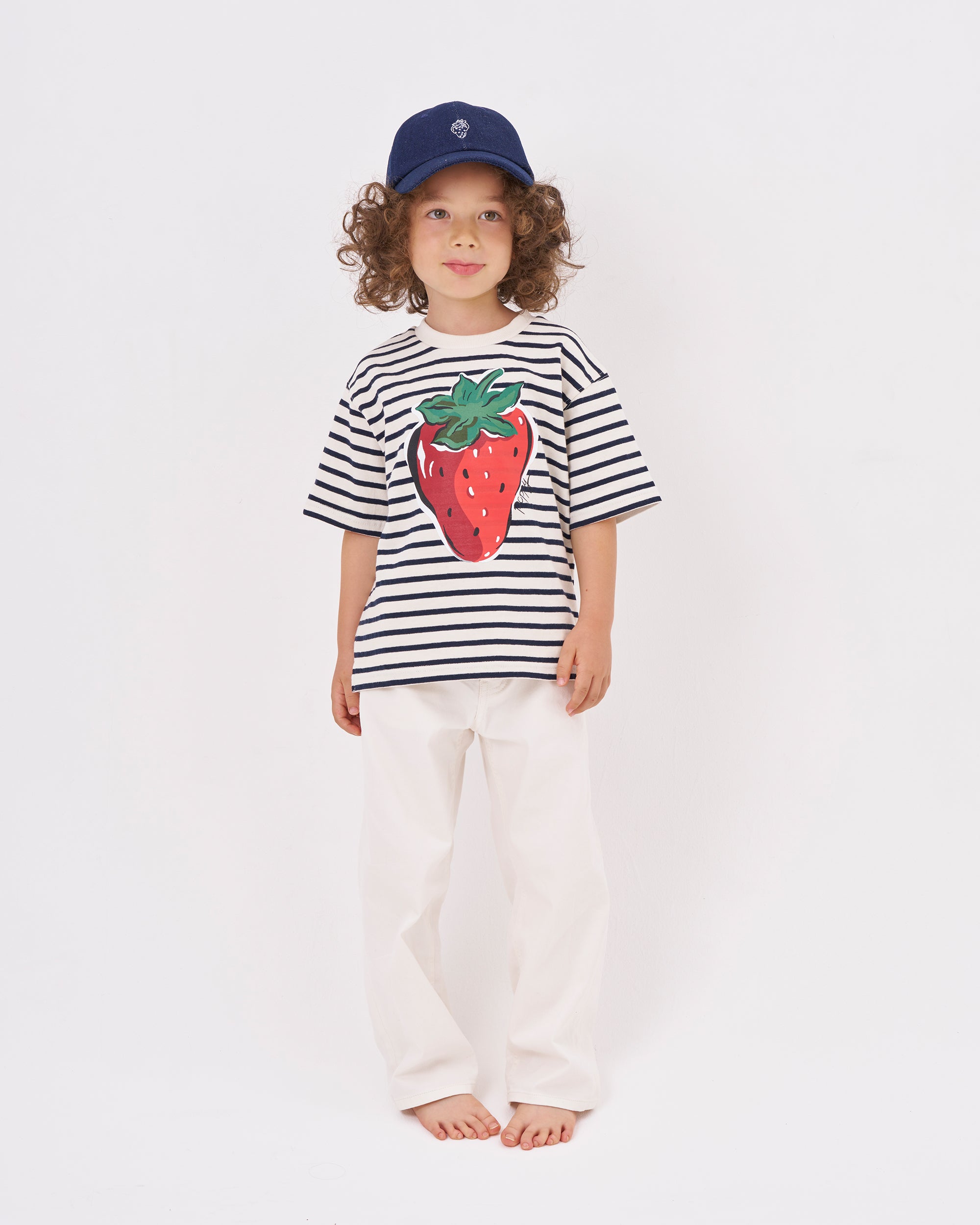 KIDS Strawberry printed T-shirts  (Navy border)