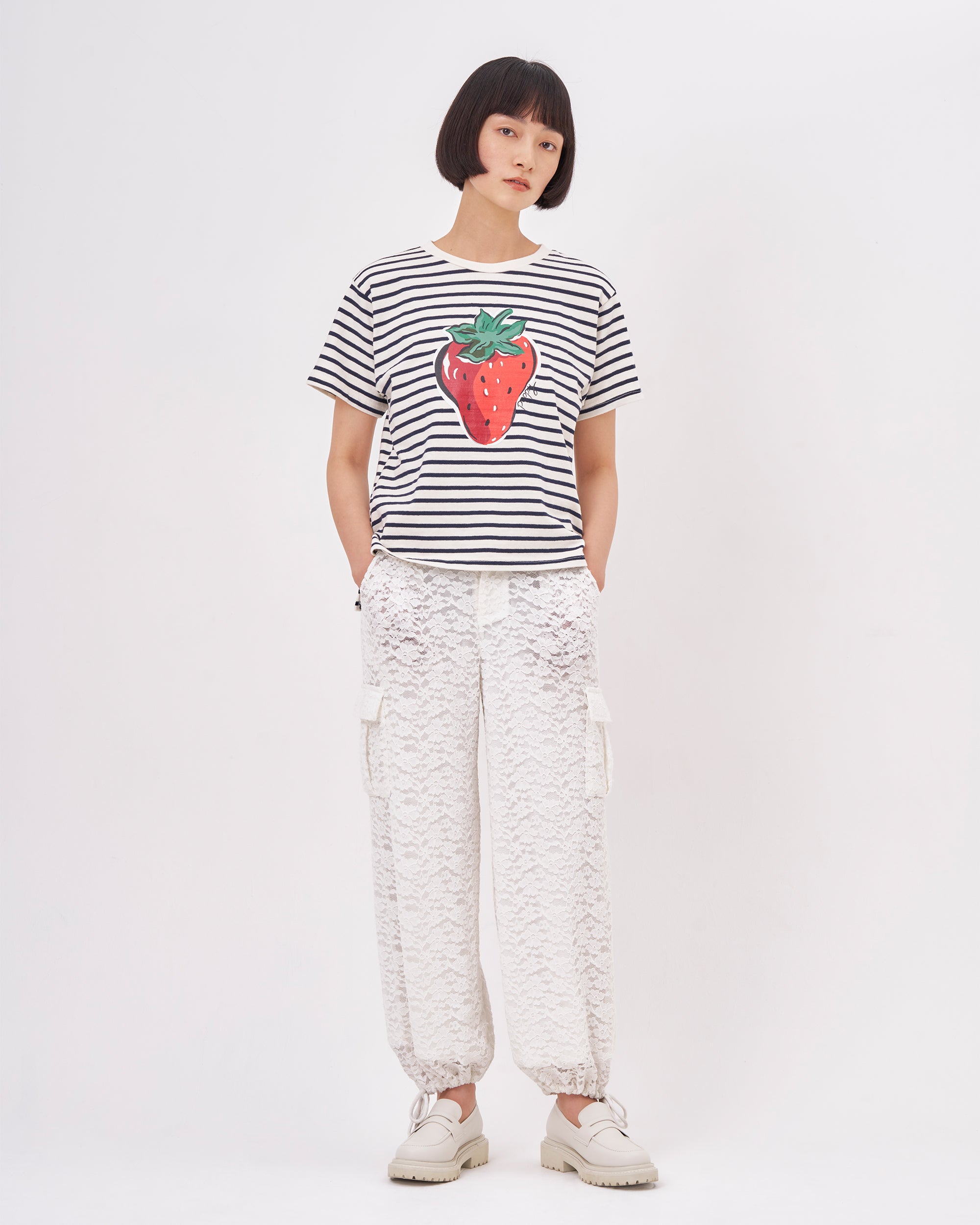 Strawberry printed T-shirts (Navy border)