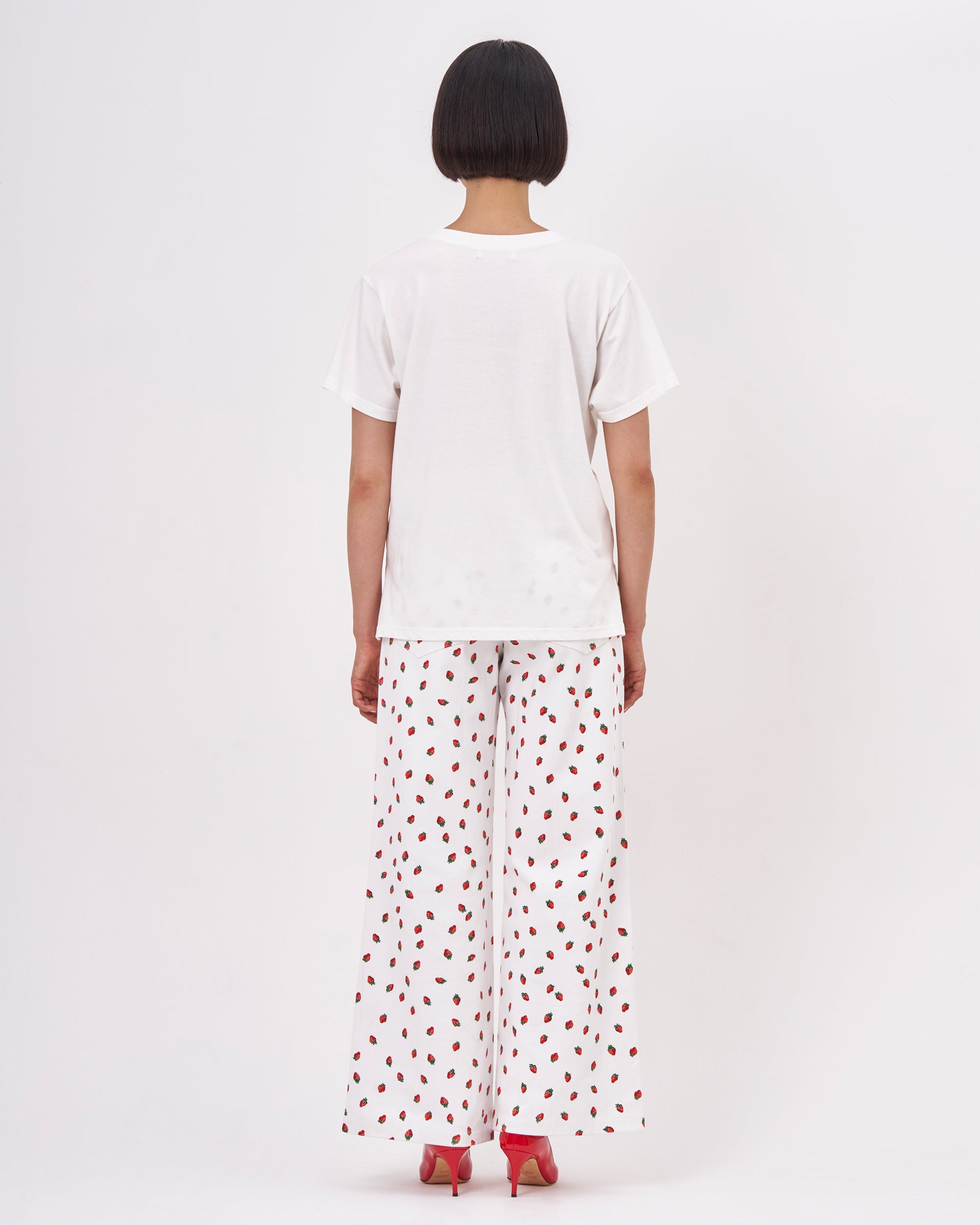 Strawberry printed T-shirts (White)