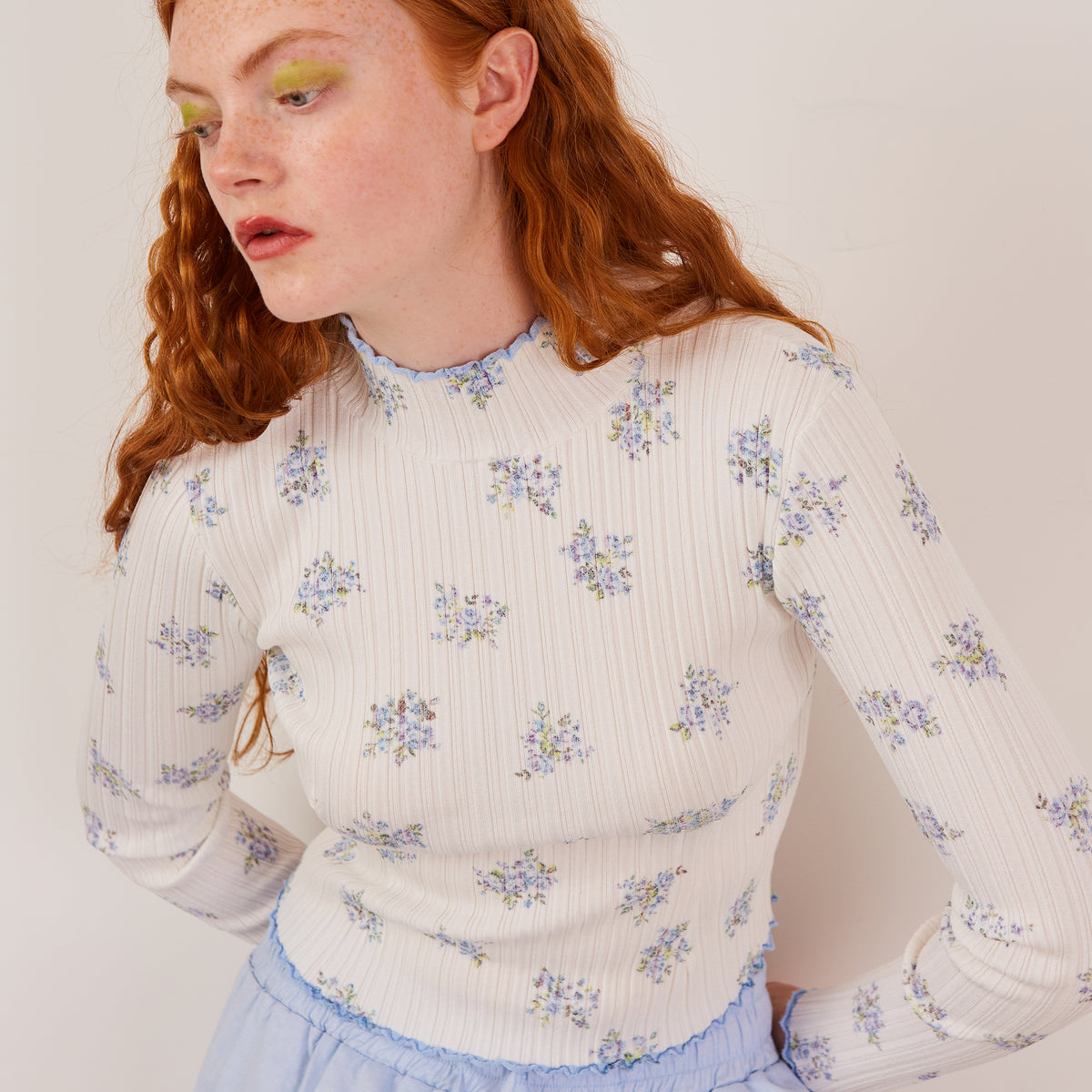 Blue flower rib knit top