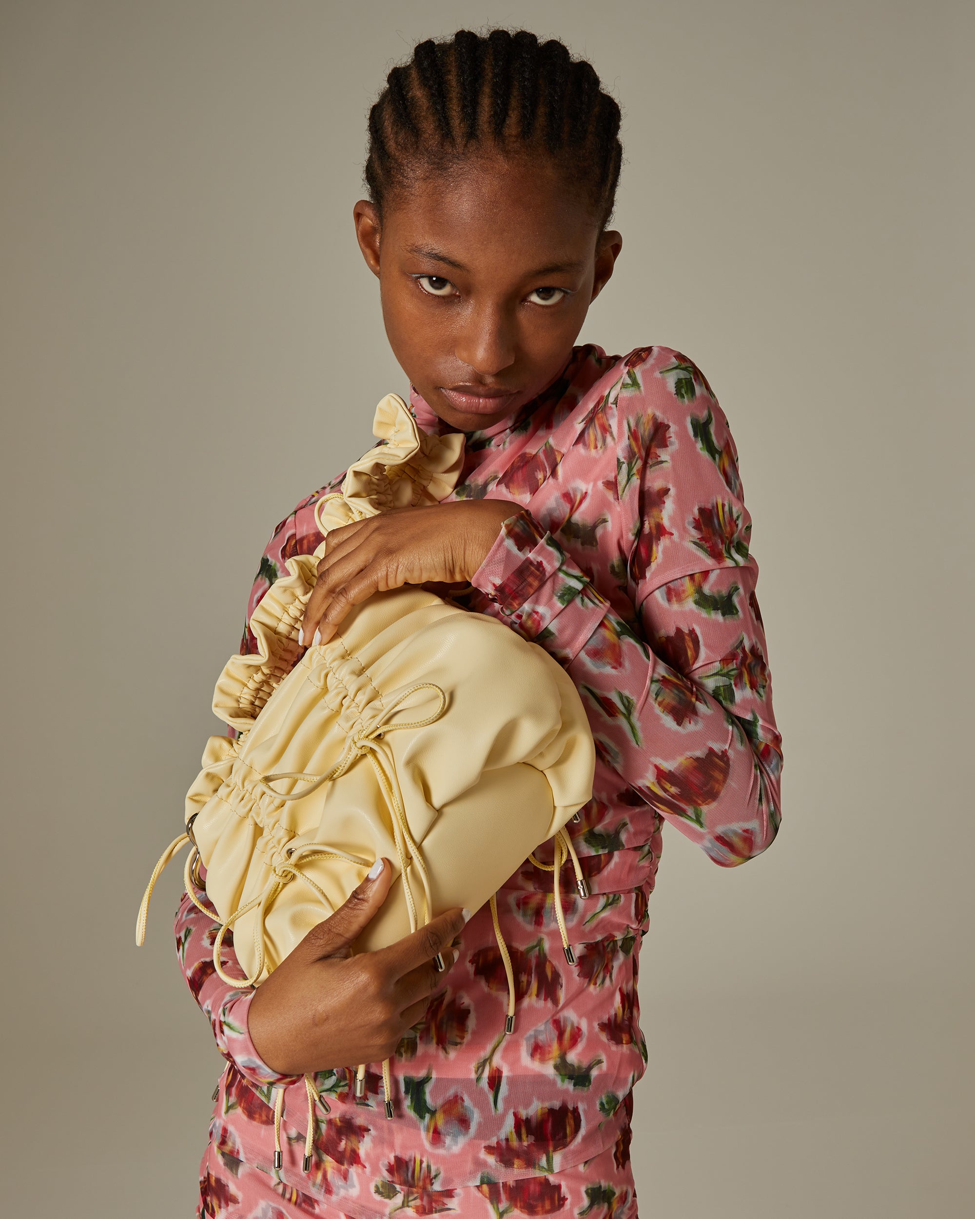 Gather ribbon bag (green / yellow)