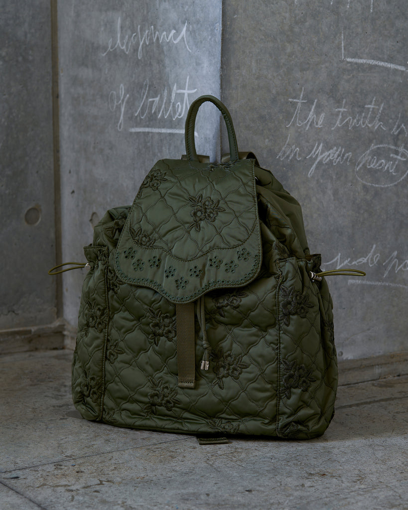 pointe backpack (khaki)