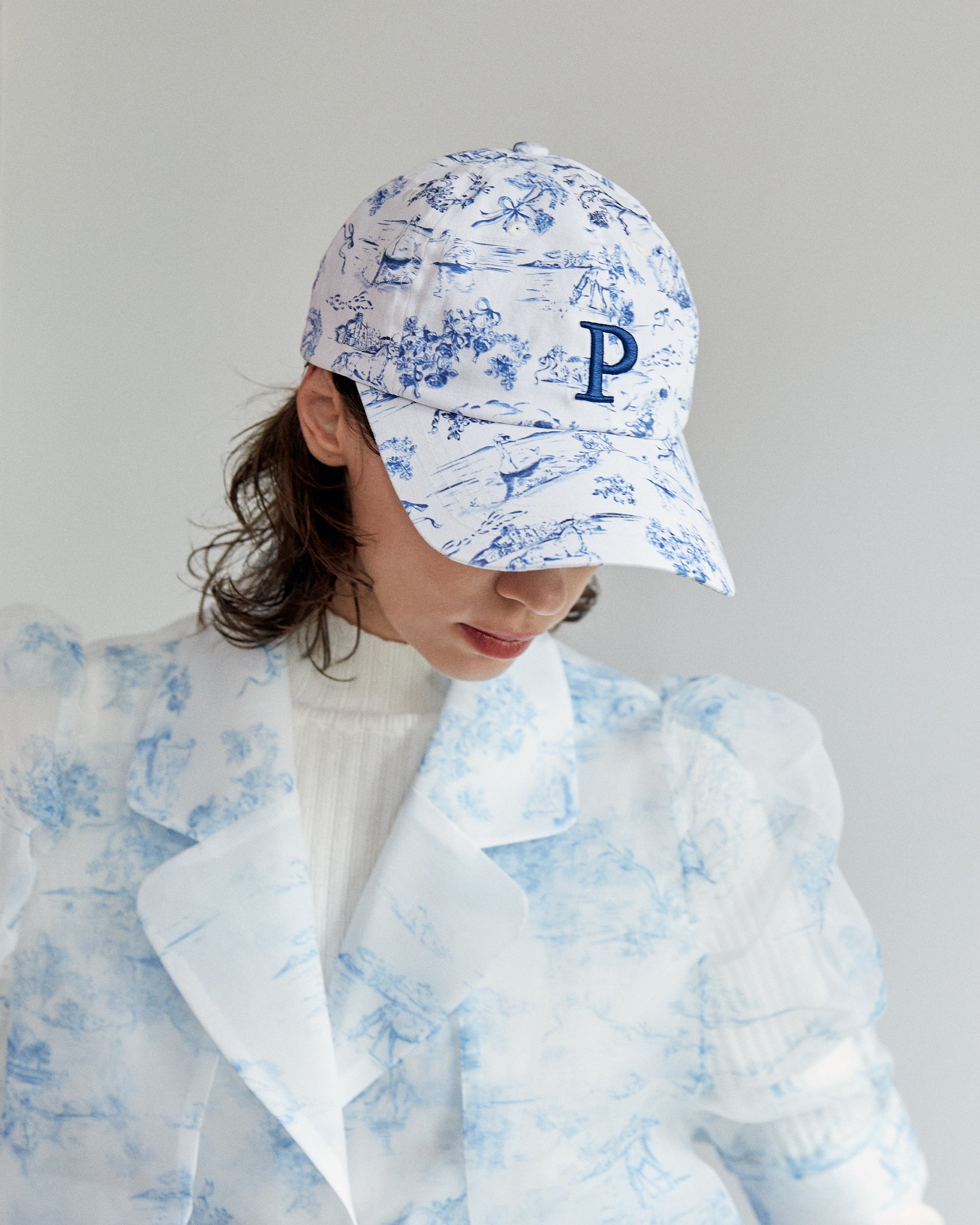 Toile de Jouy cap