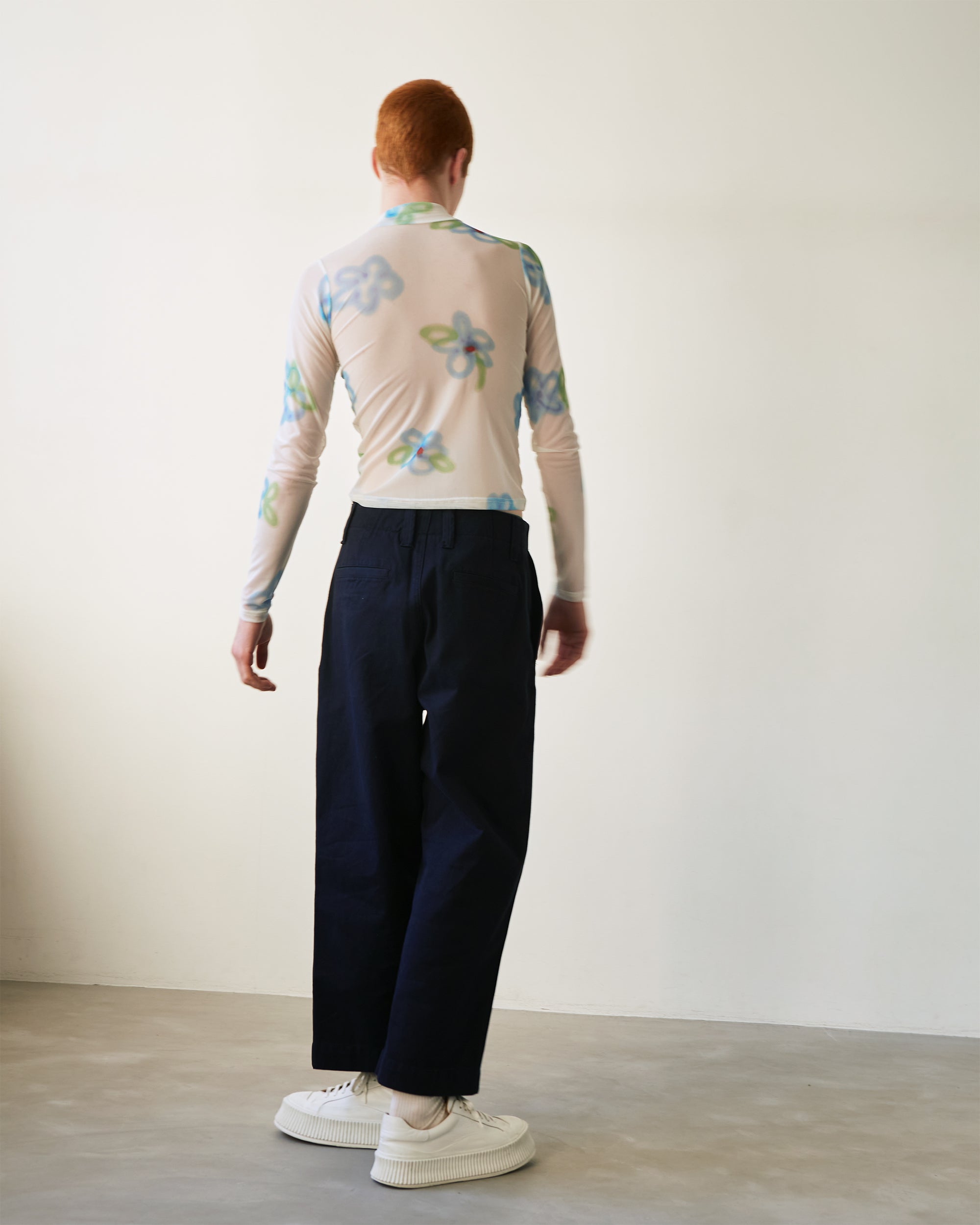 Blue spray flower see-through tops (high neck)
