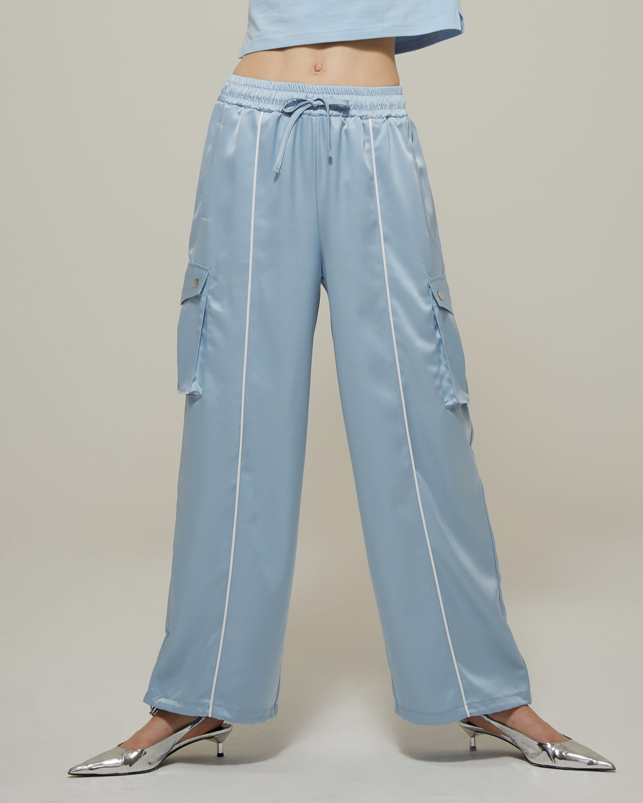 Satin cargo pants (sky blue)