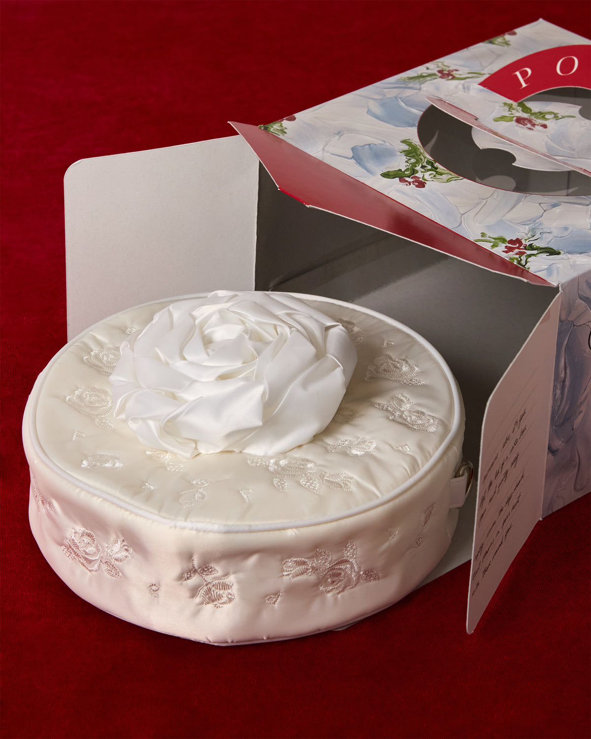 Rose cream cake bag ※数量限定