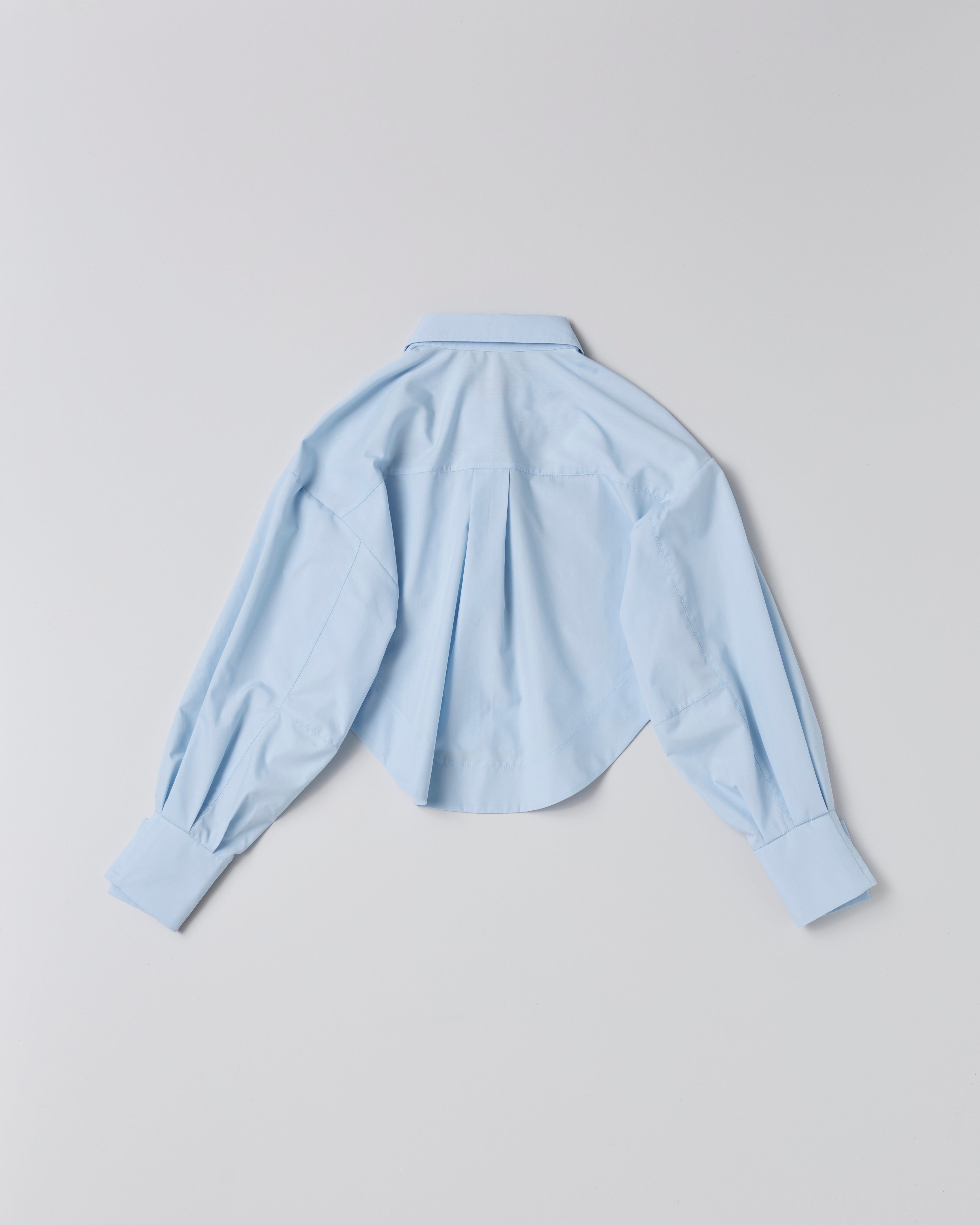 Curved hemline short shirt (light blue)