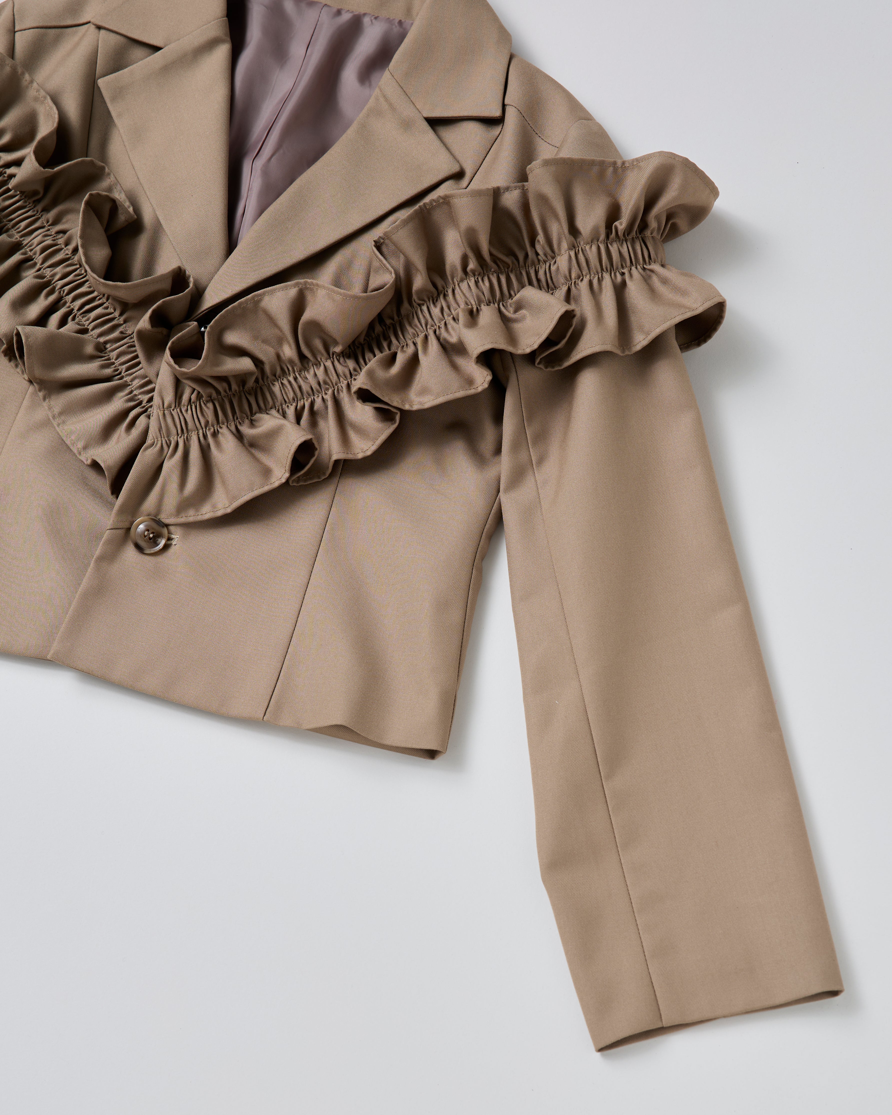 Gathered frill short jacket (light brown)