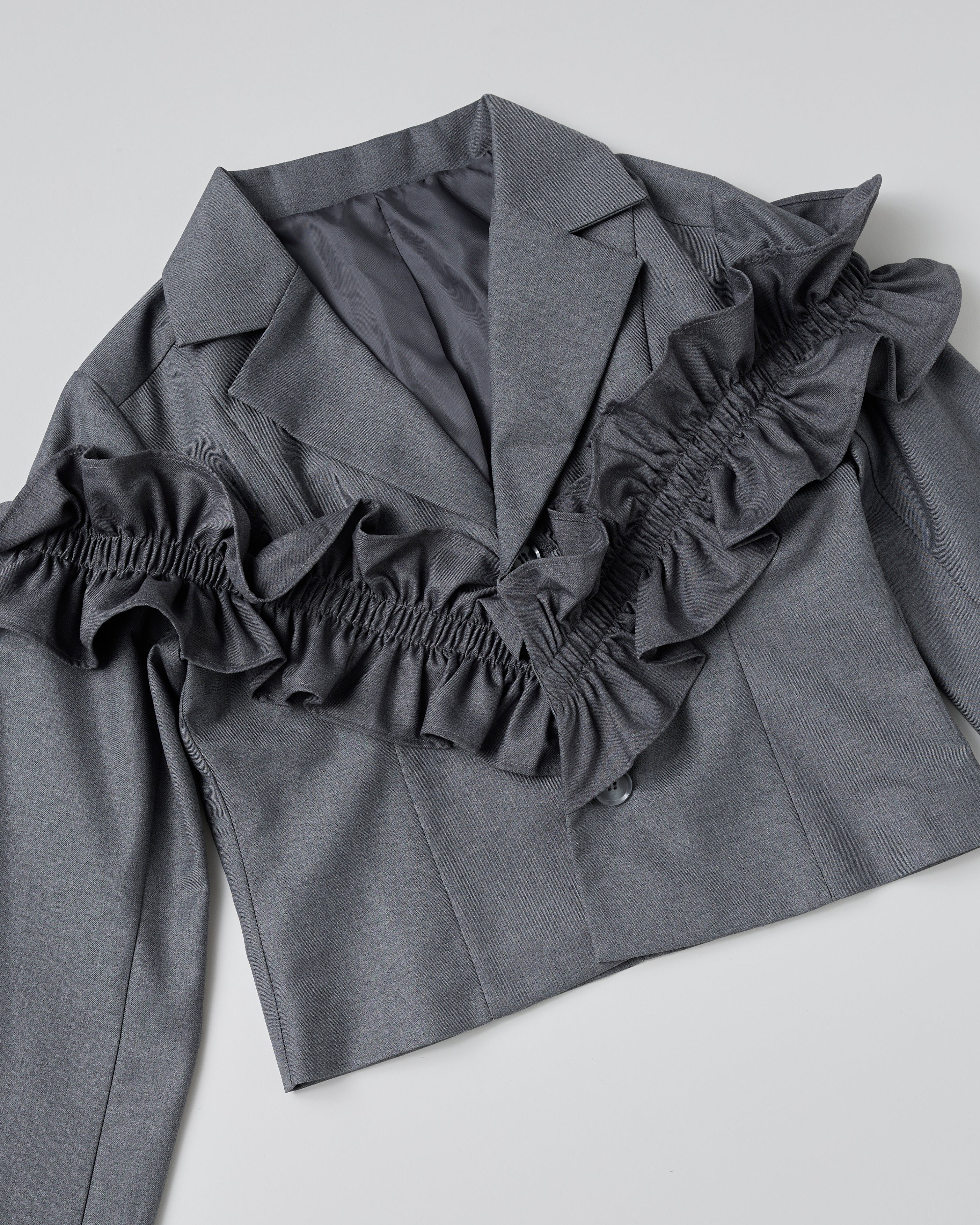 Gathered frill short jacket (gray)