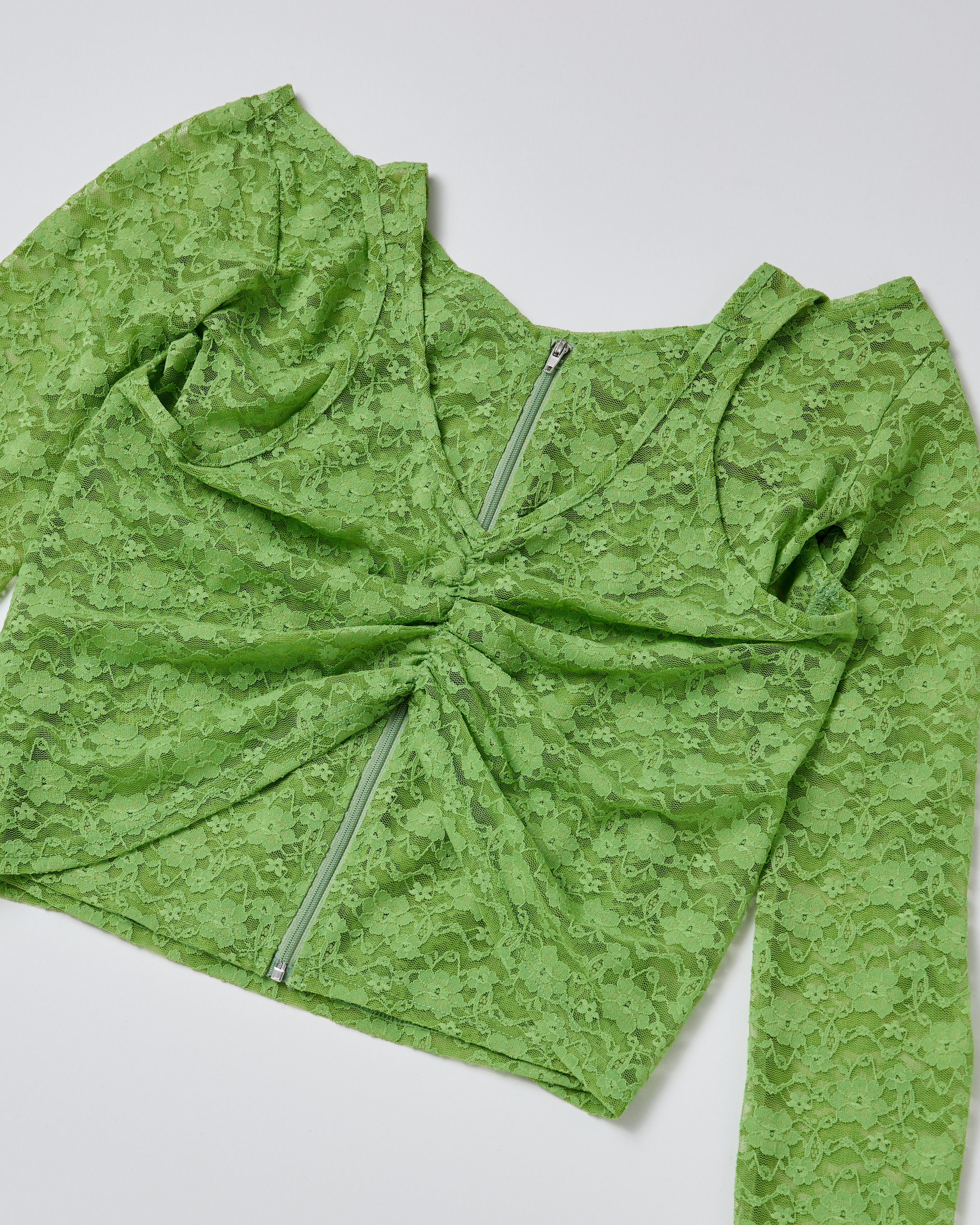 POPPY レースレイヤードラウンドトップス (グリーン) Lace layered round tops (green)